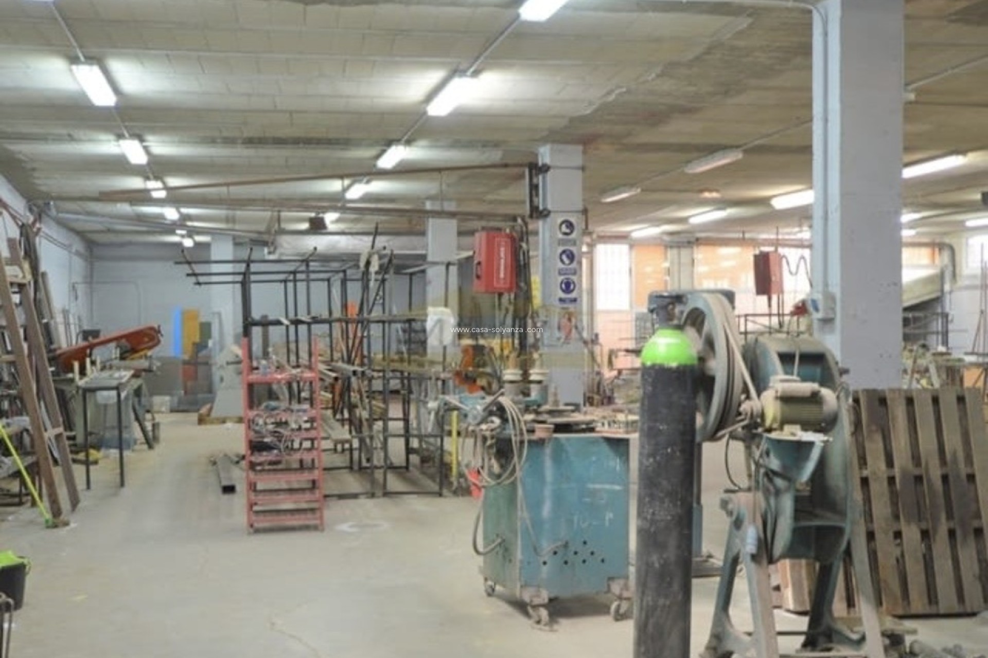 Reventa - Comercial - San Miguel de Salinas - Inland