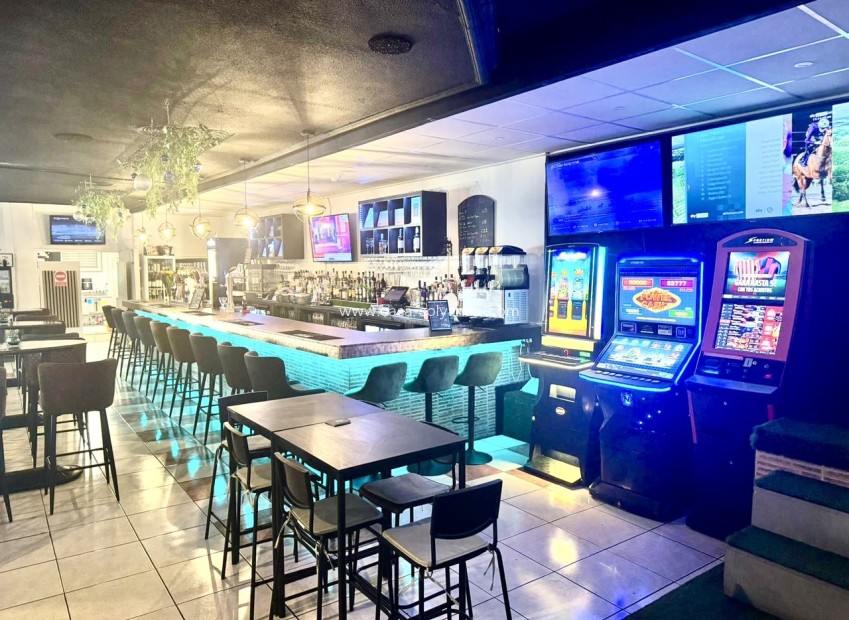 Reventa - Comercial - San Miguel de Salinas - Inland