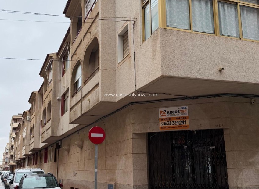 Reventa - Comercial - Torrevieja - Acequion