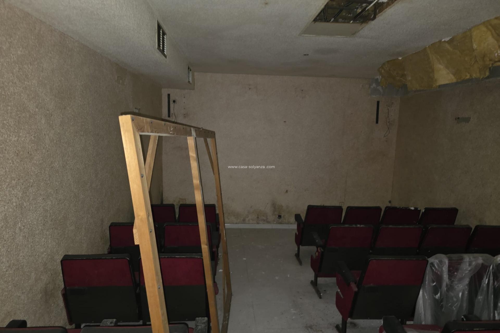 Reventa - Comercial - Torrevieja - Acequion