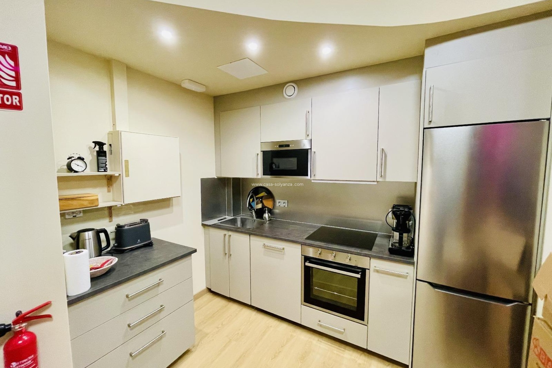 Reventa - Comercial - Torrevieja - Center