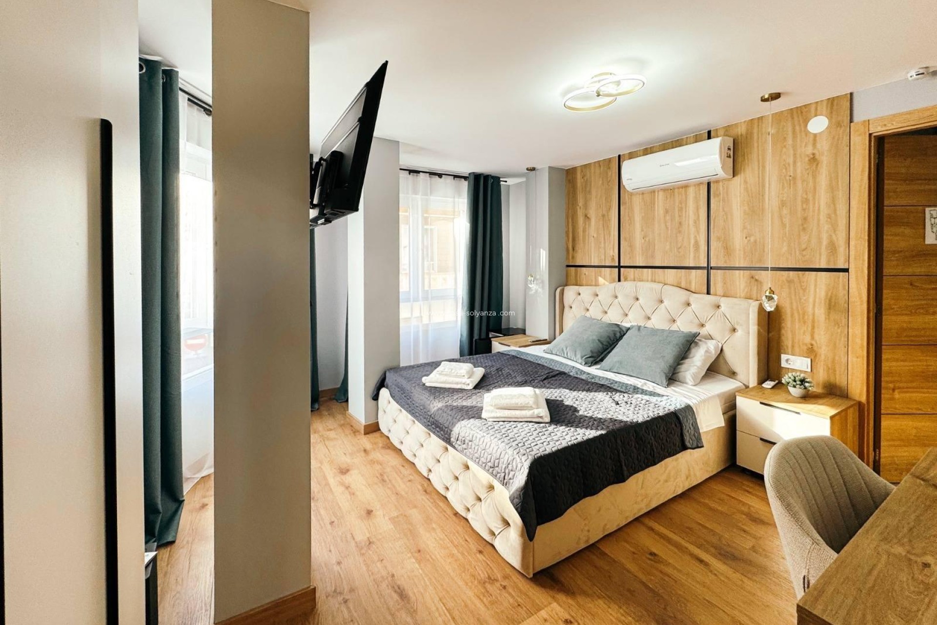 Reventa - Comercial - Torrevieja - Center