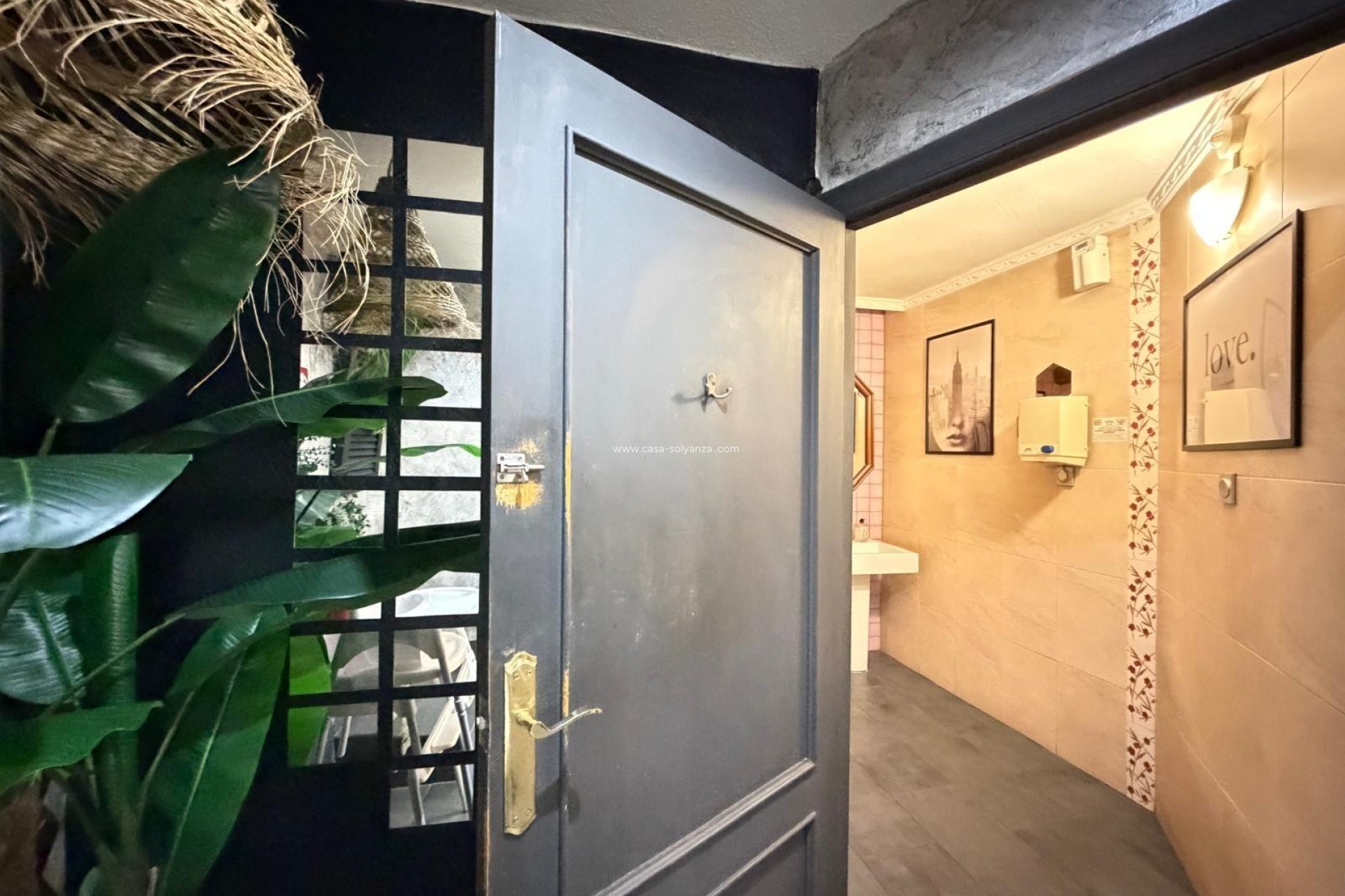 Reventa - Comercial - Torrevieja - Center