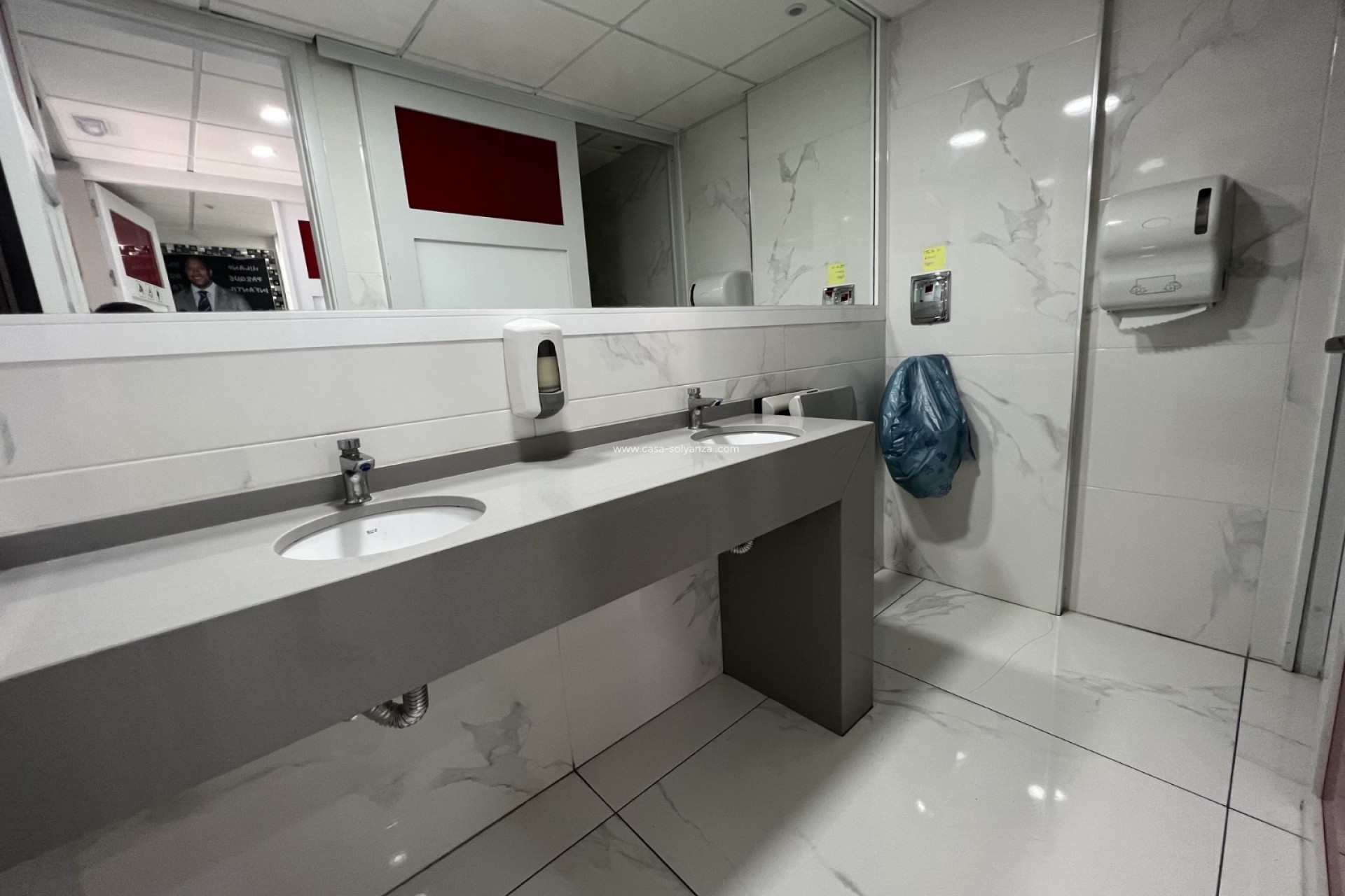 Reventa - Comercial - Torrevieja - Costa Blanca