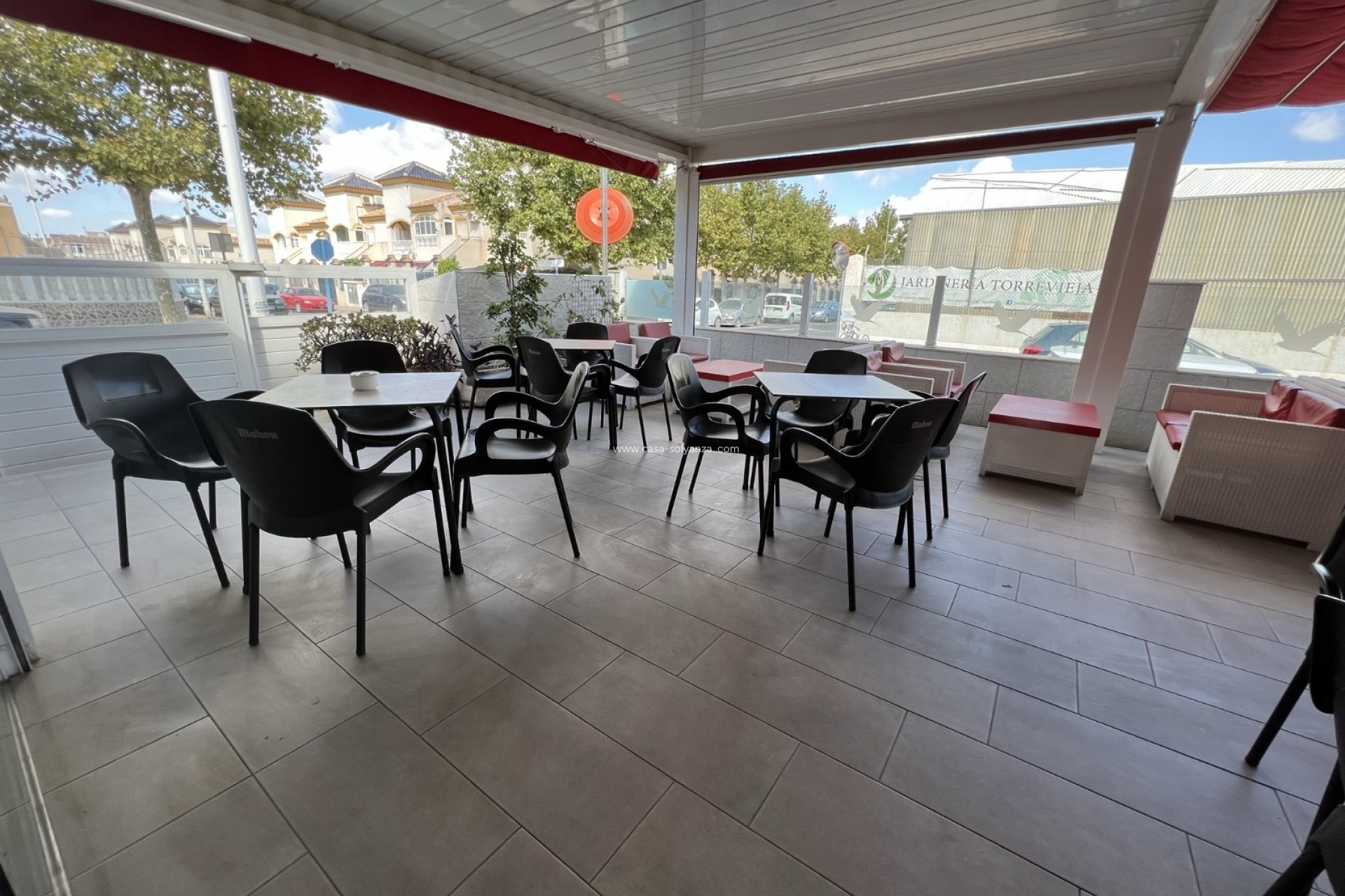 Reventa - Comercial - Torrevieja - Costa Blanca