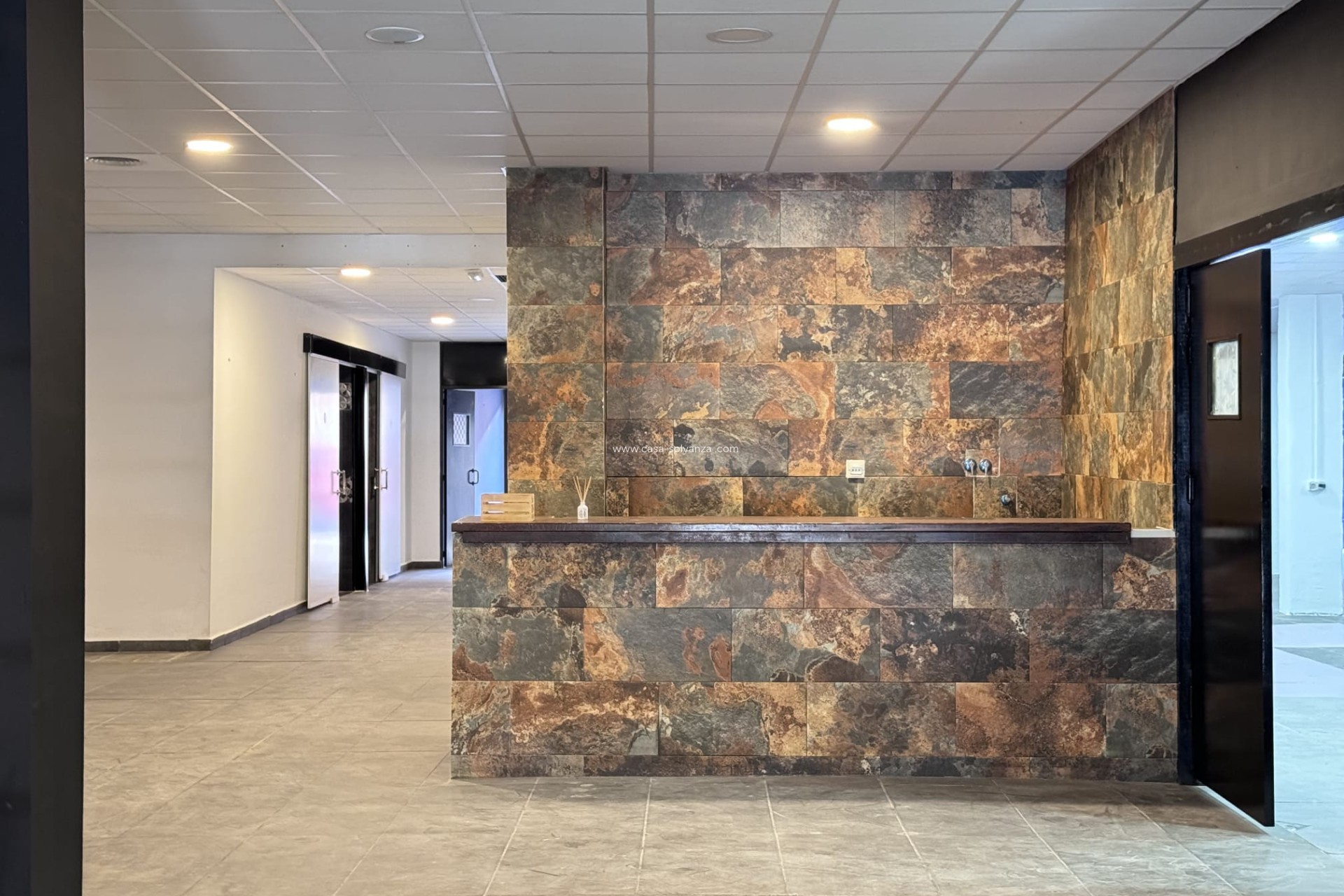 Reventa - Comercial - Torrevieja - Costa Blanca