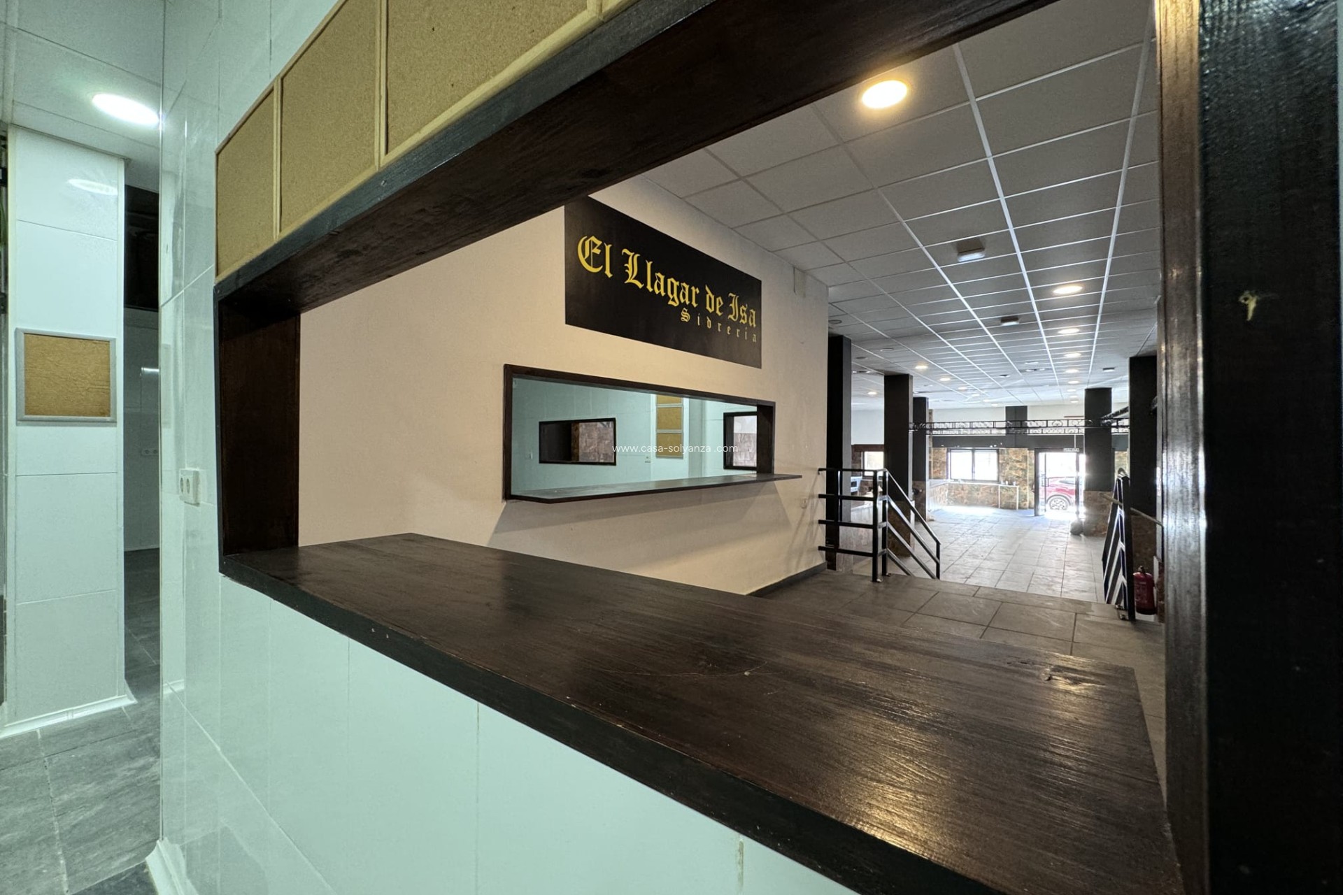 Reventa - Comercial - Torrevieja - Costa Blanca