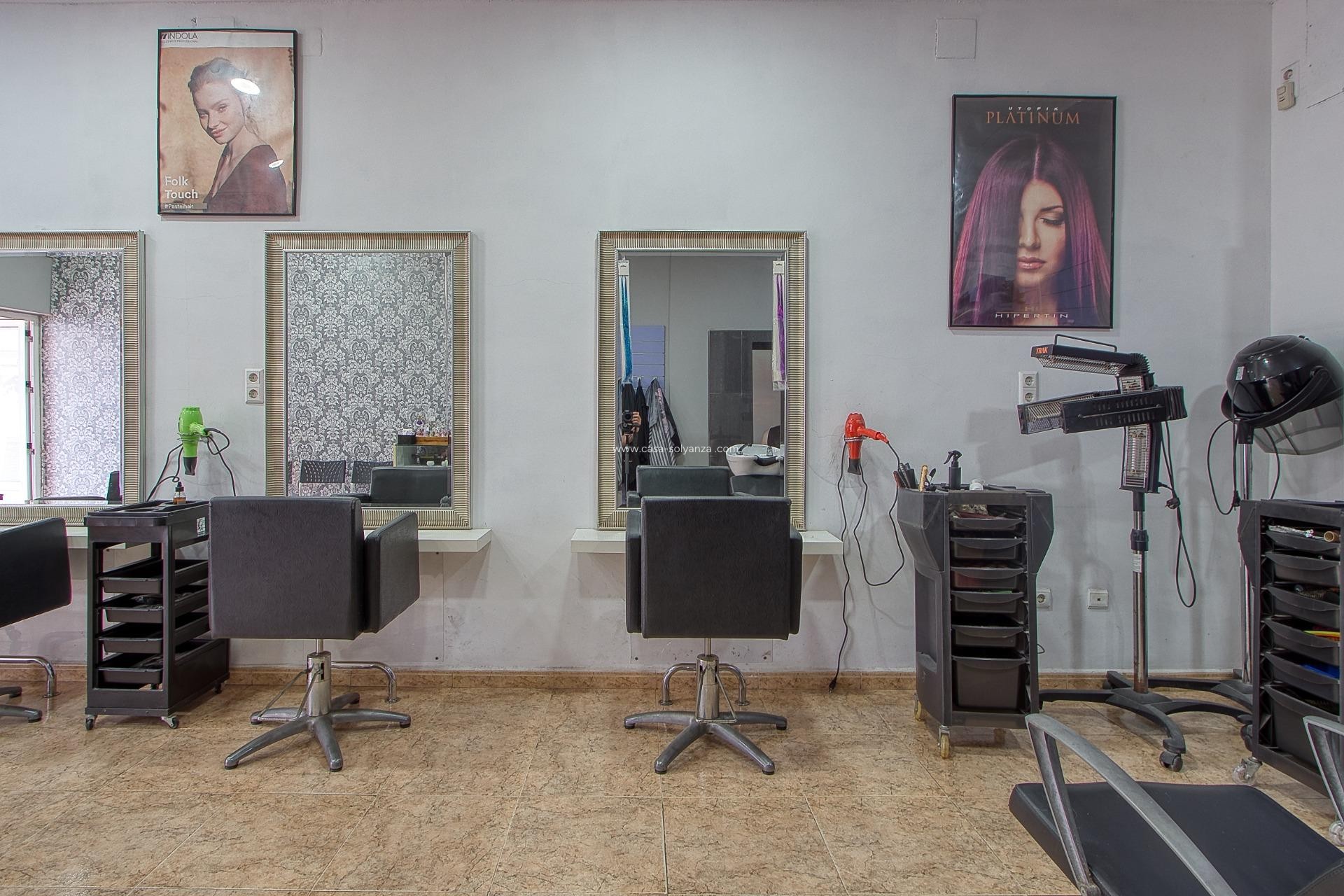 Reventa - Comercial - Torrevieja - Costa Blanca