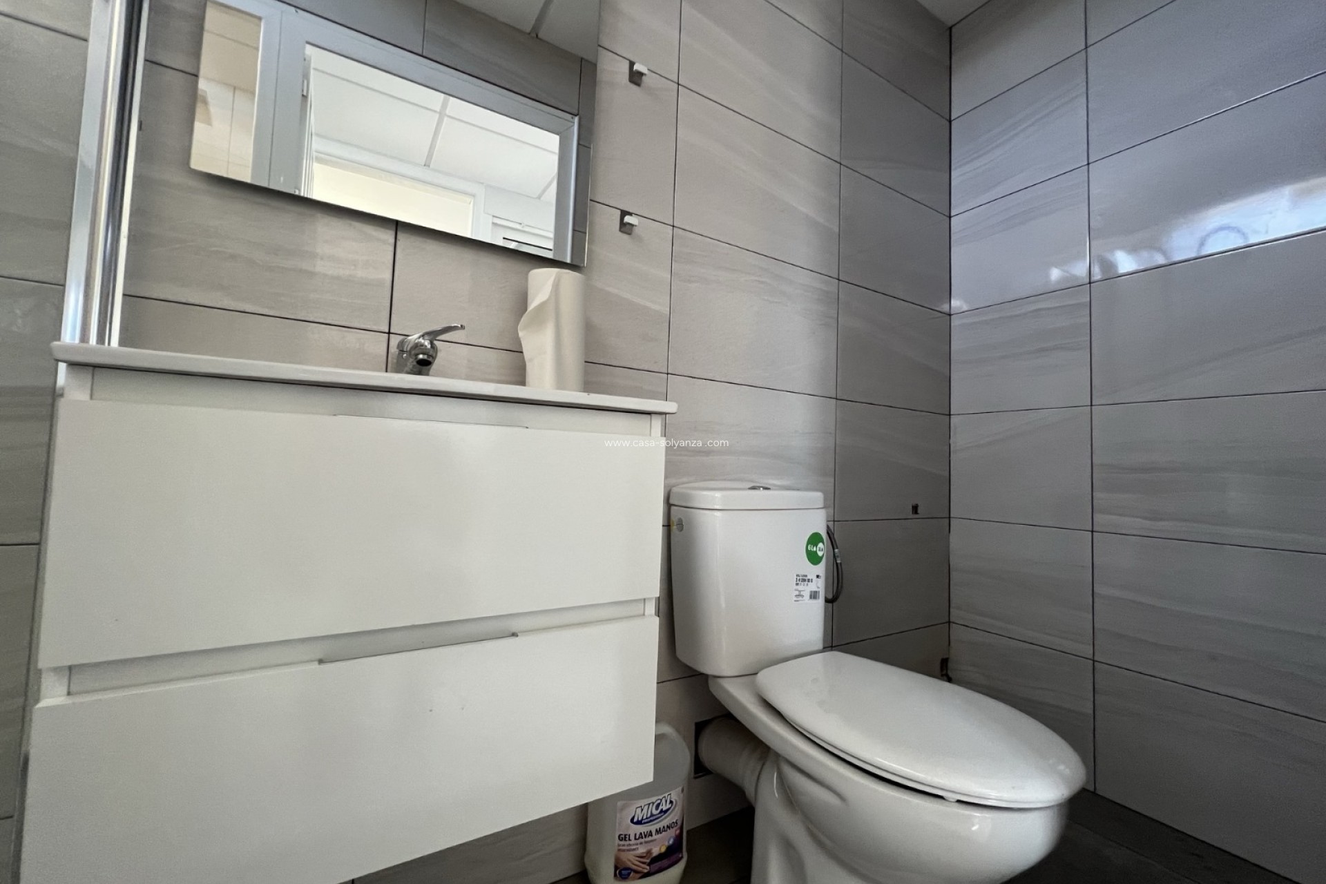 Reventa - Comercial - Torrevieja - Costa Blanca