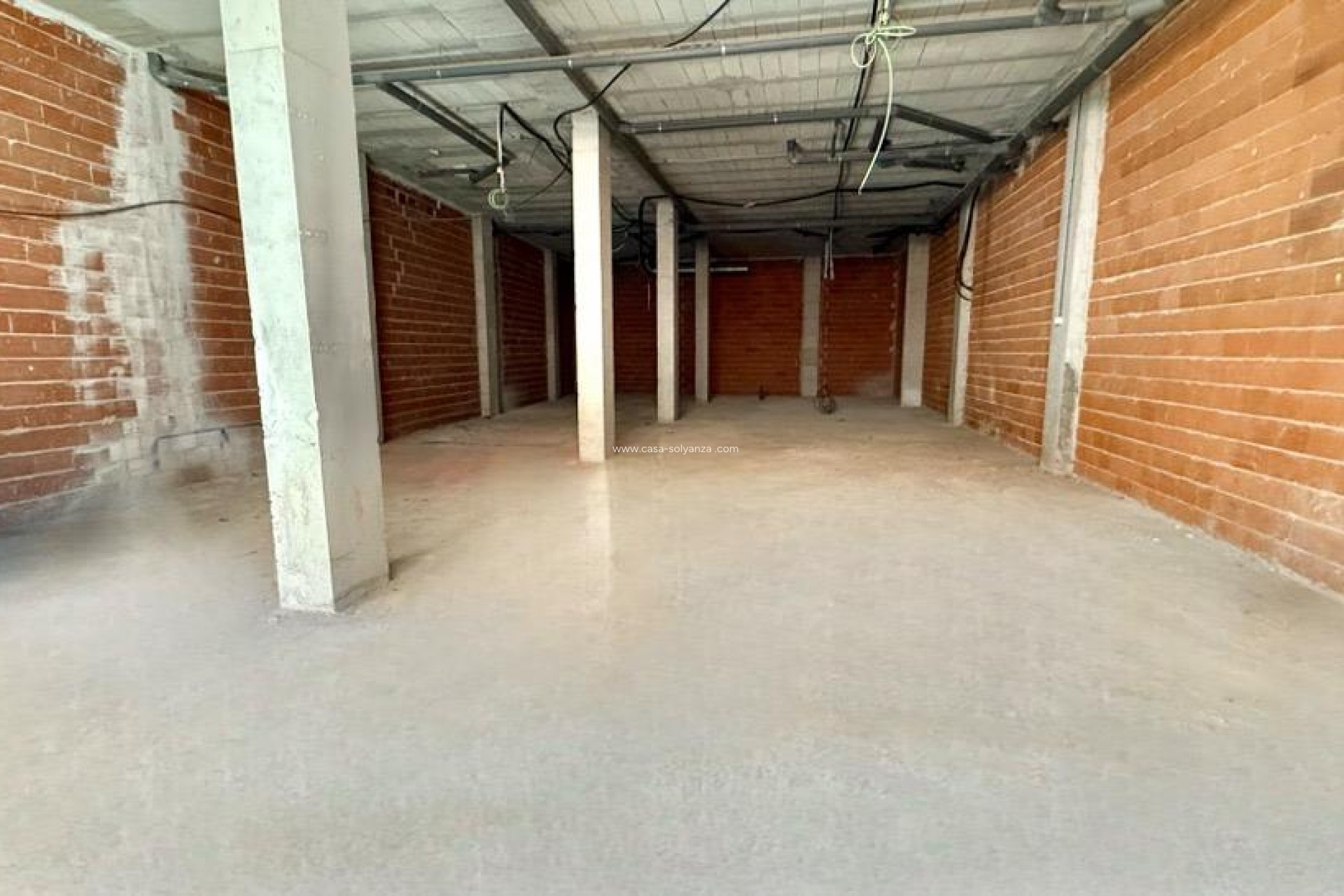 Reventa - Comercial - Torrevieja - Estacion Autobuses