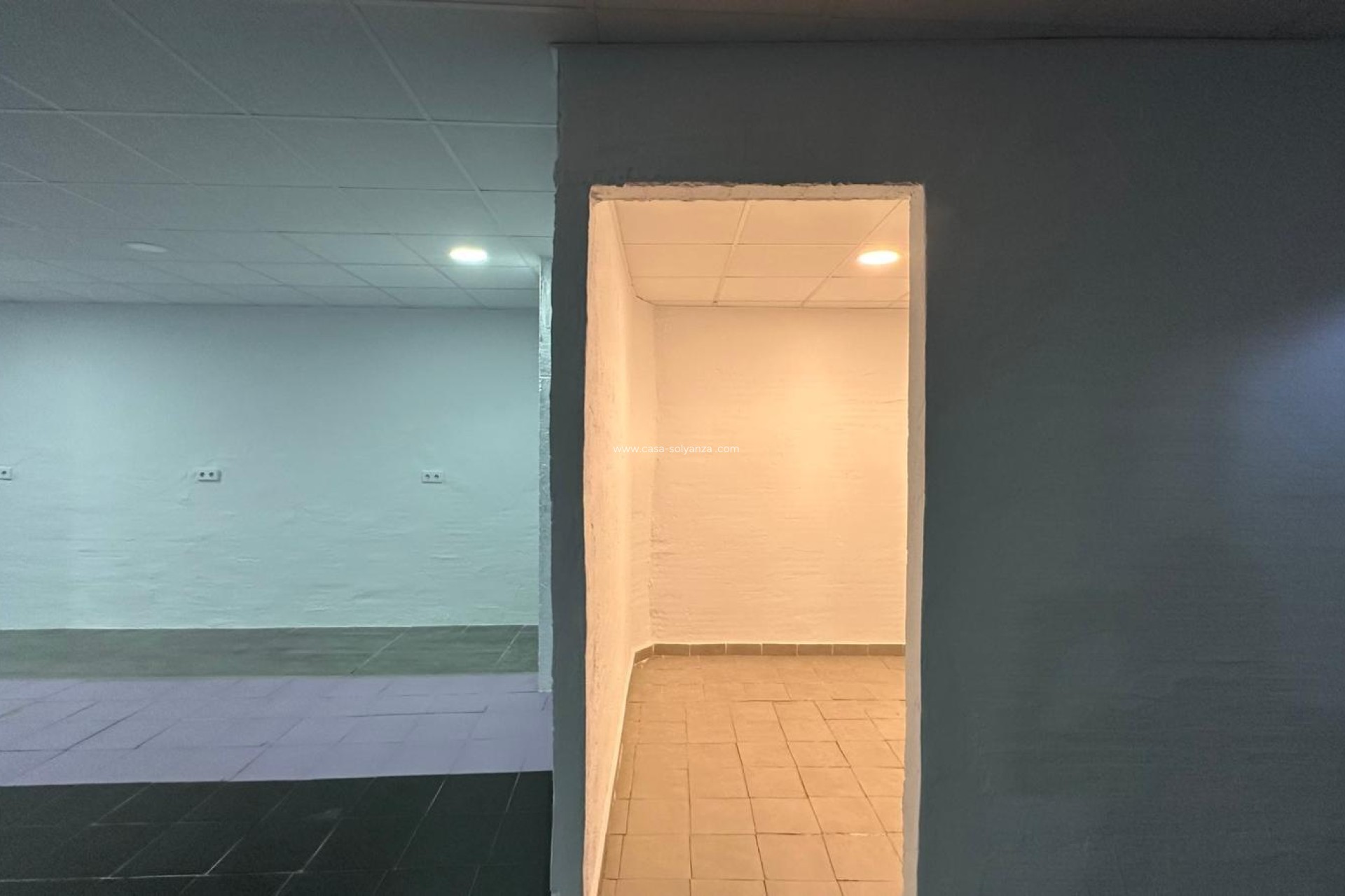 Reventa - Comercial - Torrevieja - Paseo Maritimo