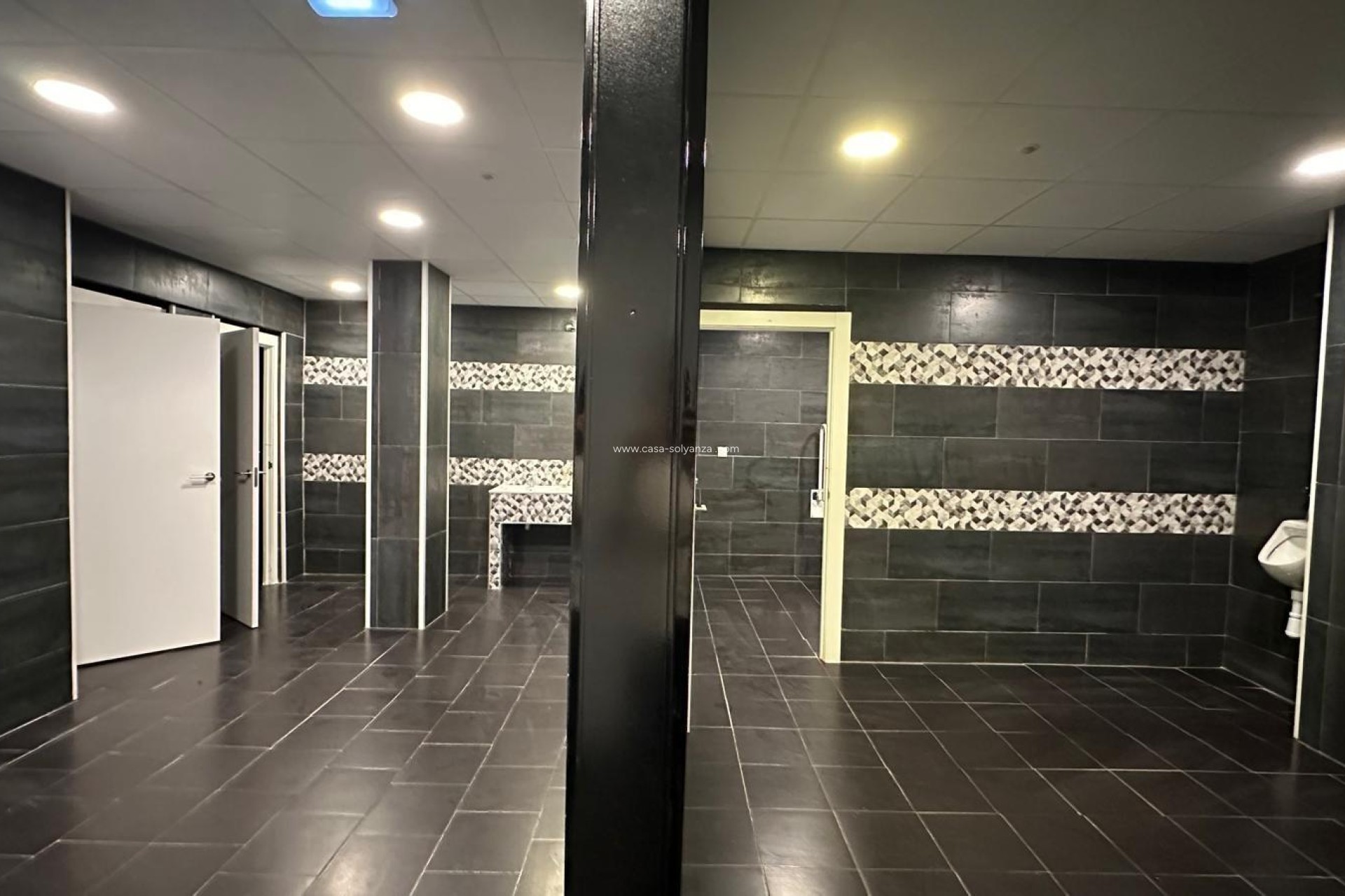 Reventa - Comercial - Torrevieja - Paseo Maritimo