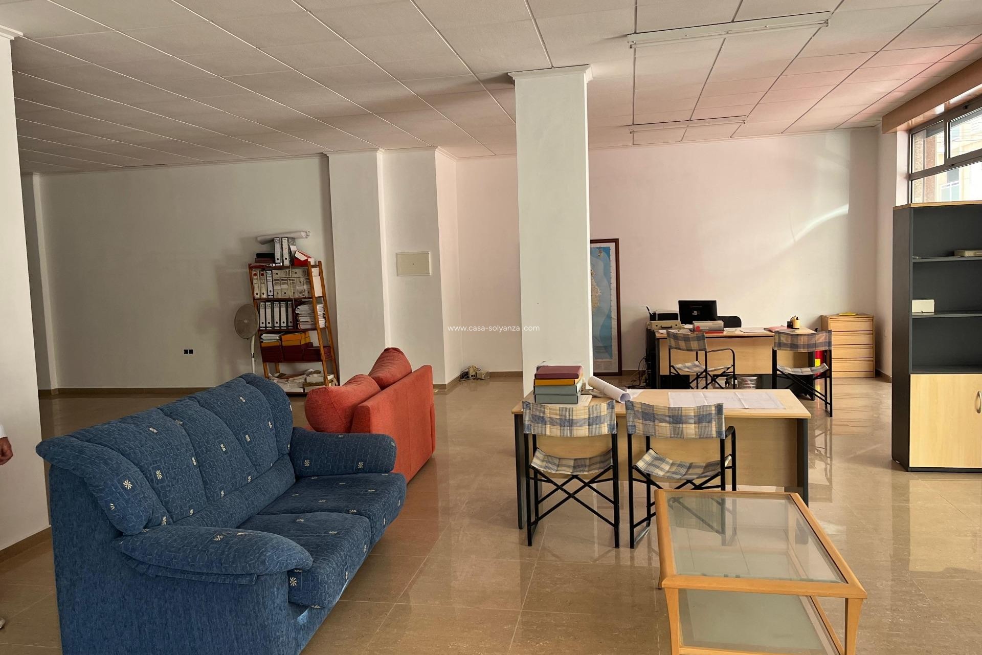 Reventa - Comercial - Torrevieja - Playa de los Locos