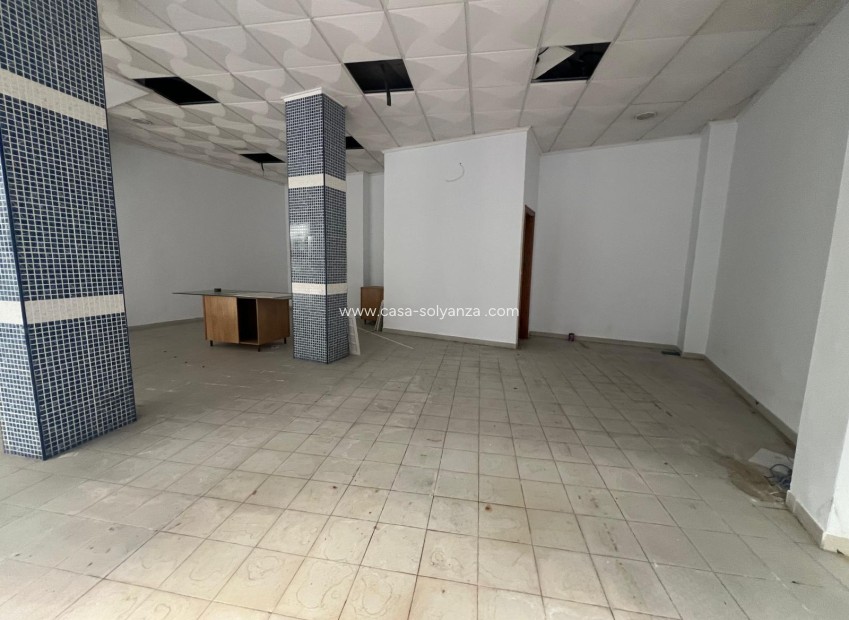 Reventa - Comercial - Torrevieja - Playa del Cura