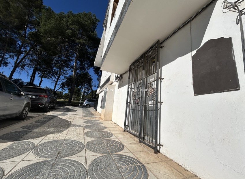 Reventa - Comercial - Villamartin - Costa Blanca