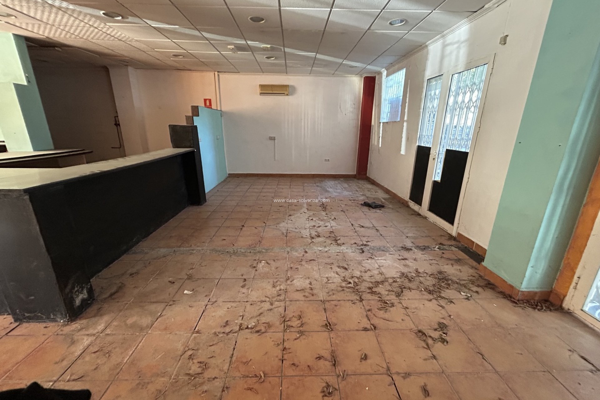 Reventa - Comercial - Villamartin - Costa Blanca