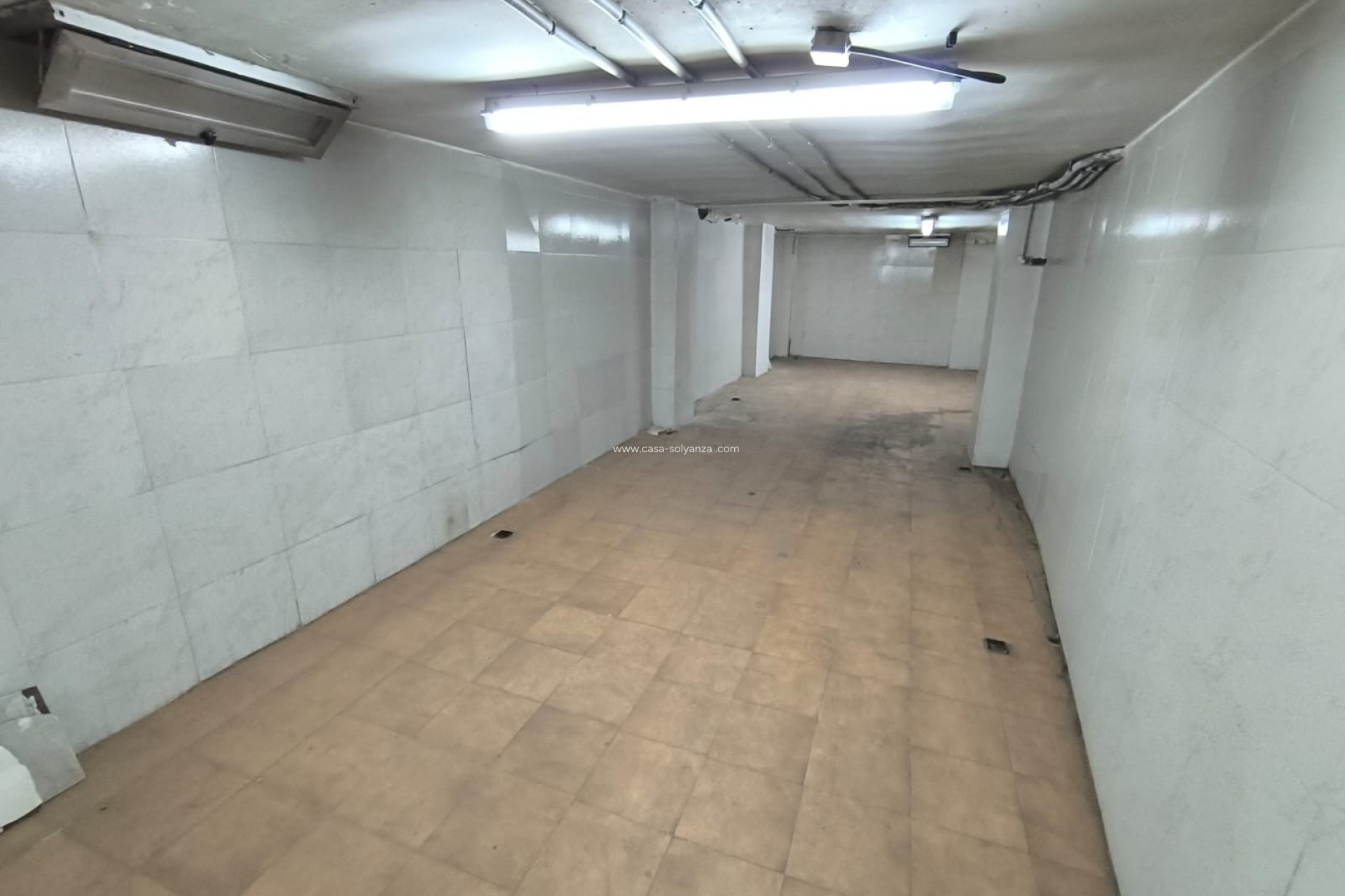 Reventa - Comercial - Yecla - Inland