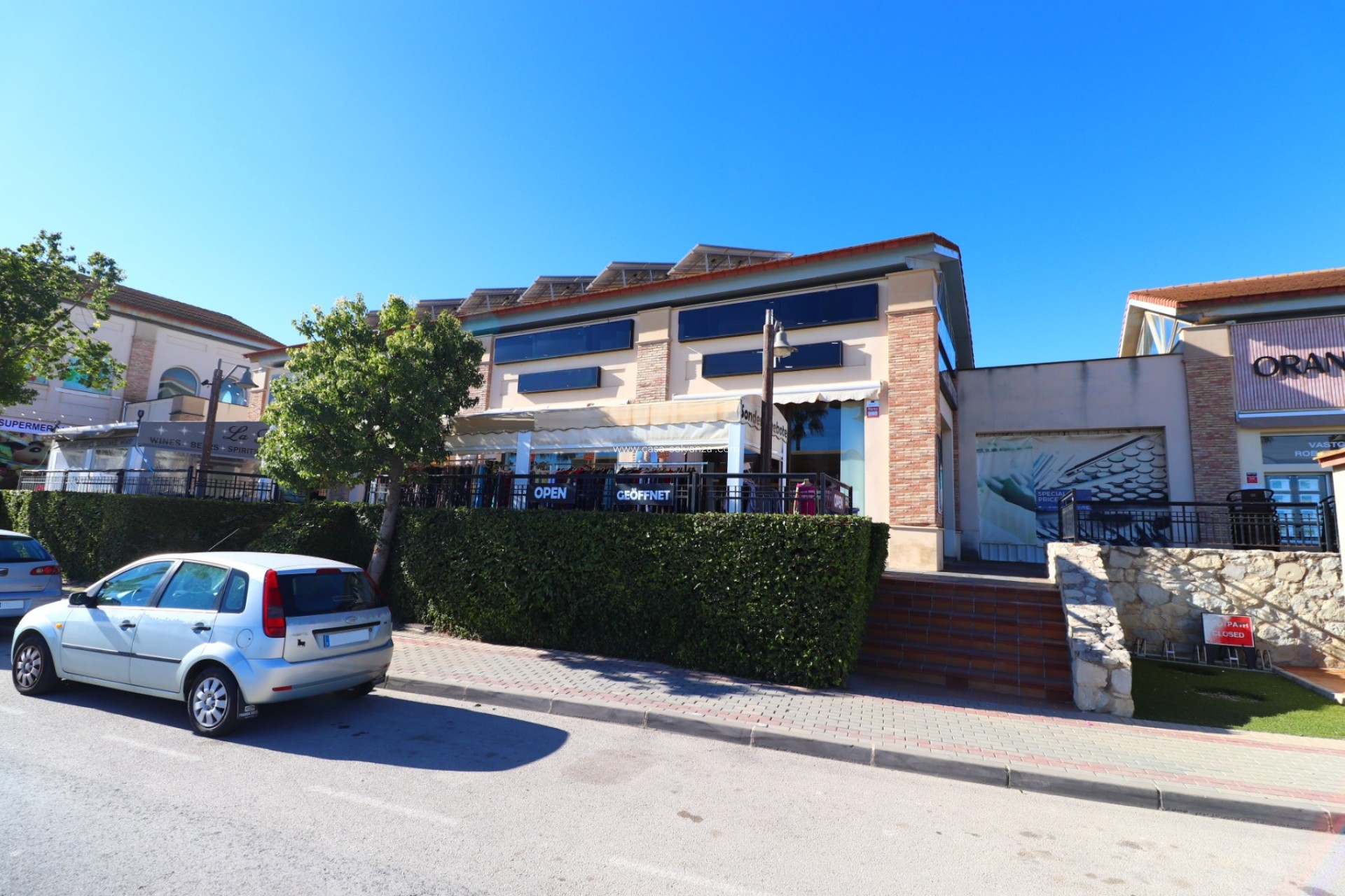 Reventa - Commercial (Leasehold) - Algorfa - La Finca Golf Resort