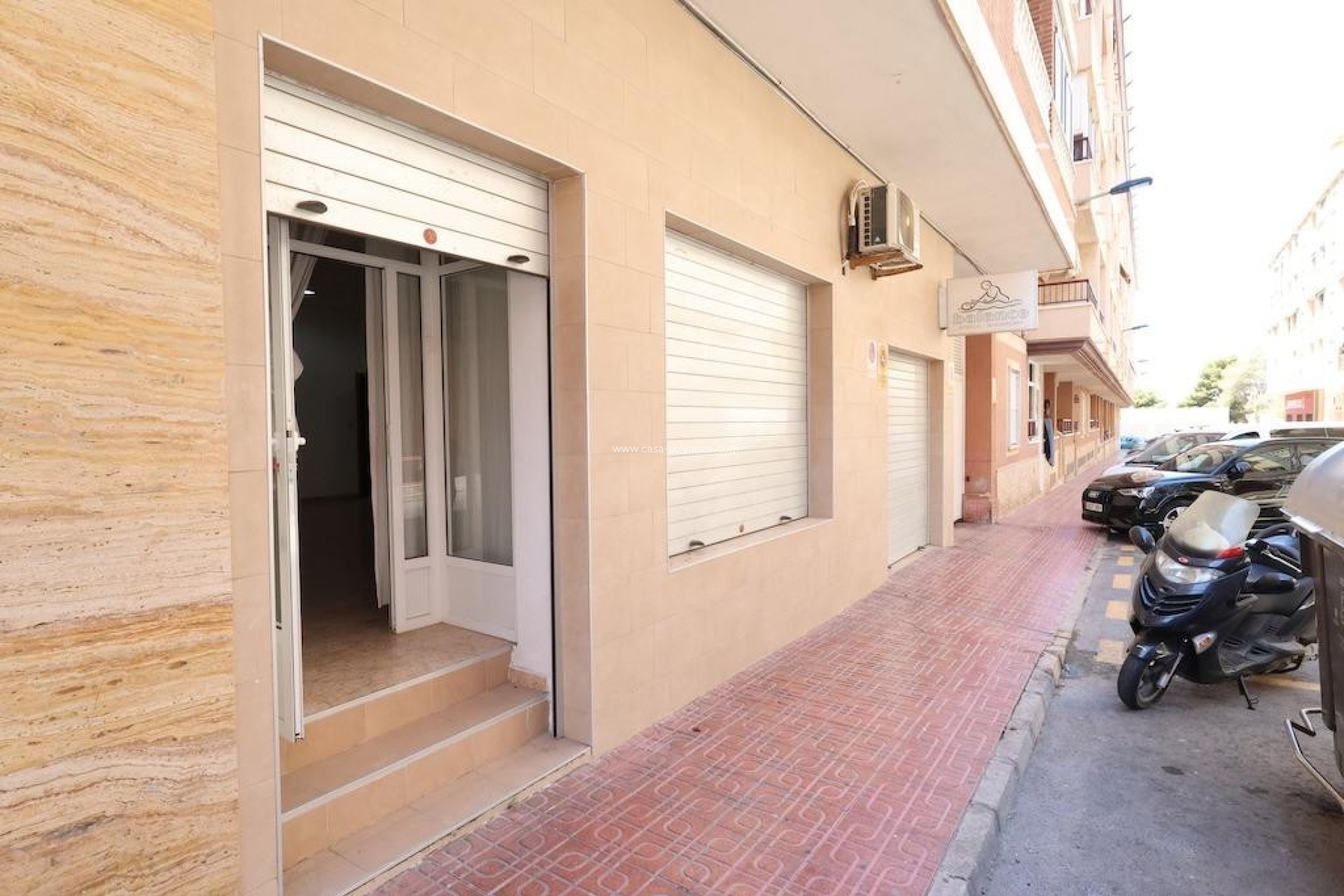 Reventa - Commercial Property - Torrevieja - Torrevieja Centro