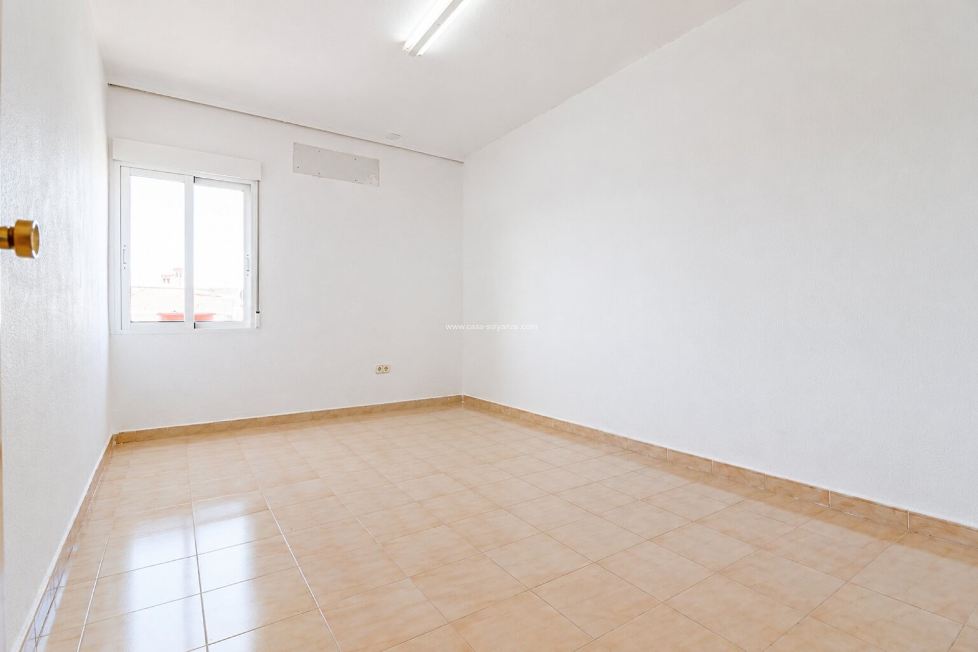 Reventa - Commercial (Rental) - Ciudad Quesada - Doña Pepa