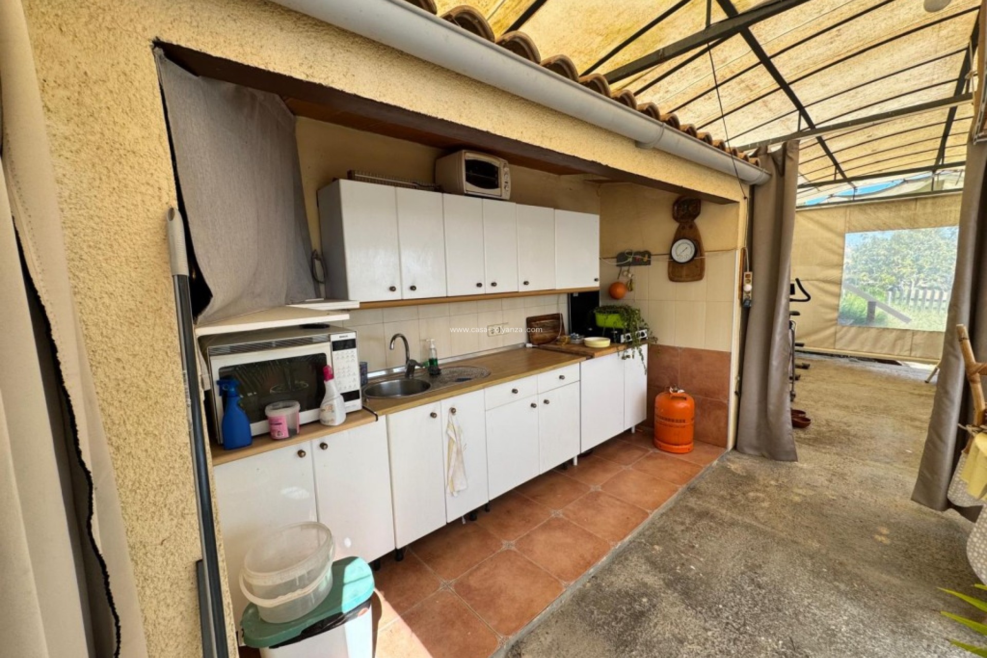 Reventa - Country Property/Finca - Cautivador - Inland