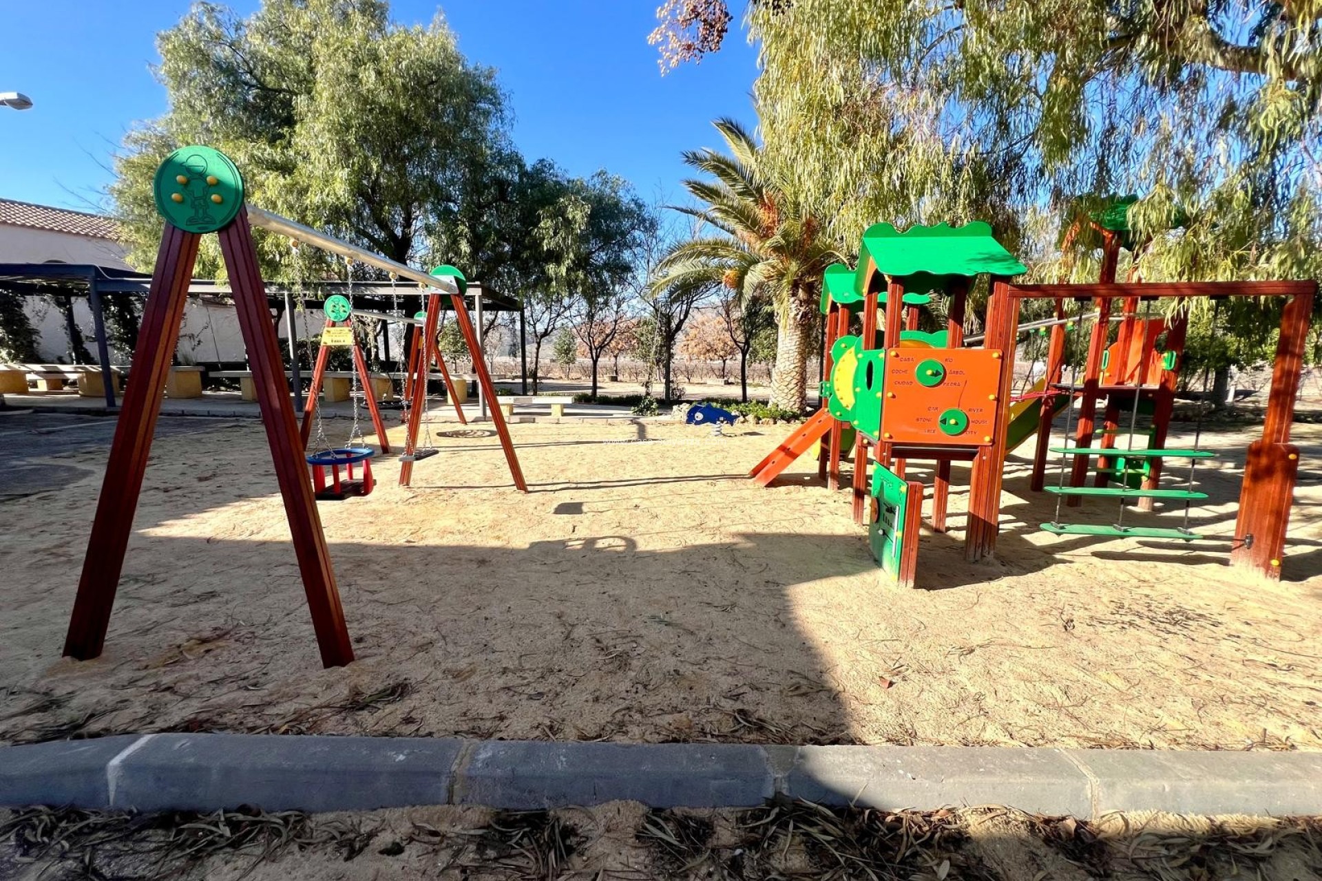 Reventa - Country Property/Finca - Las Encebras - Inland