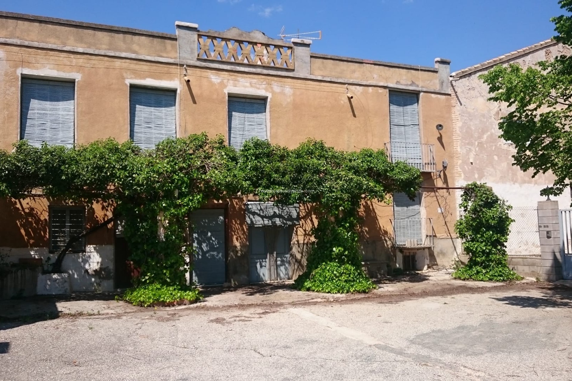 Reventa - Country Property/Finca - Villena - Inland