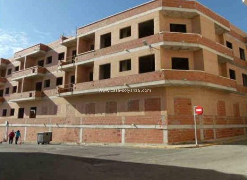 Reventa - Edificio - Los Montesinos - CENTRO