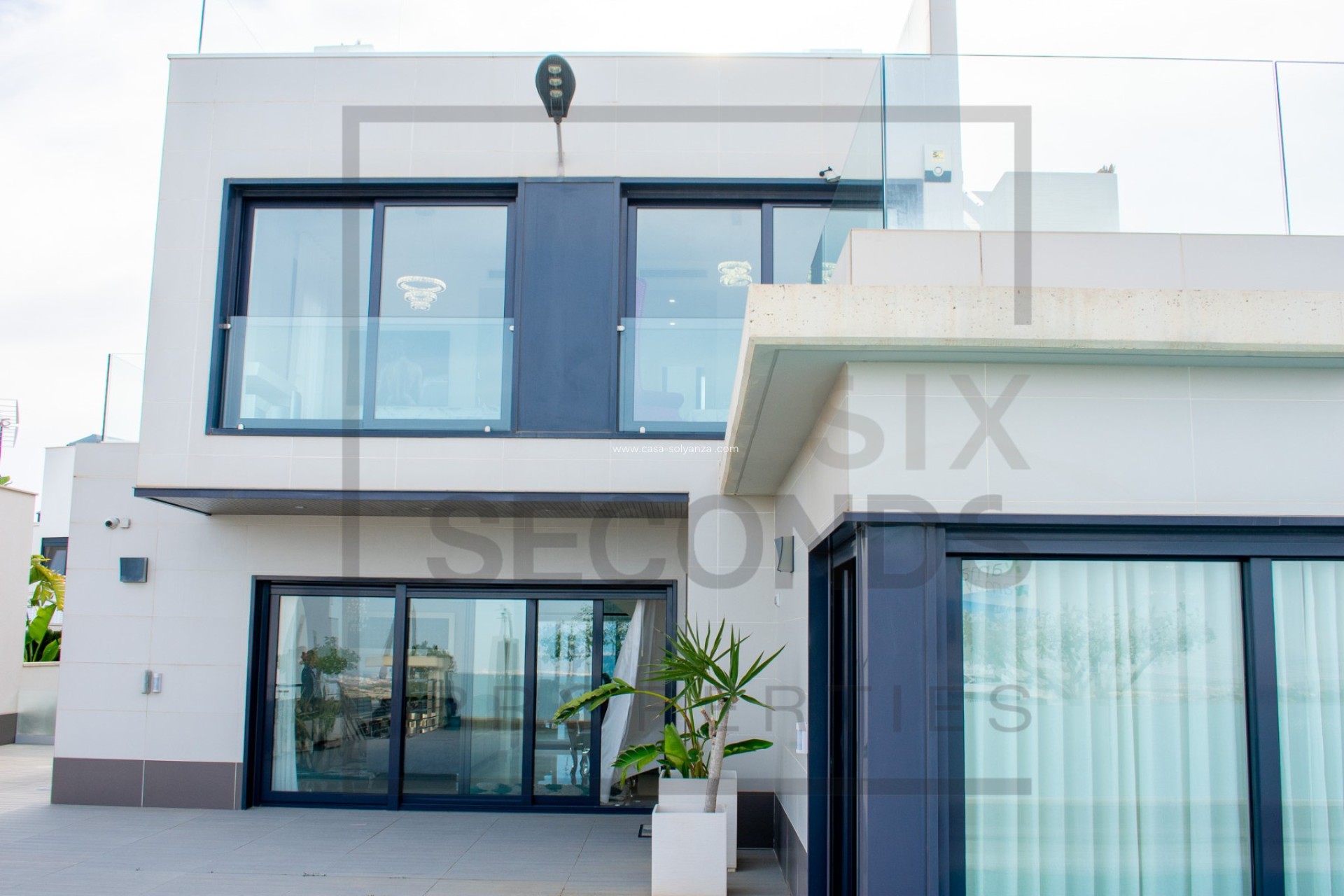 Reventa - Independent villa - San Miguel de Salinas - Urbanizaciones