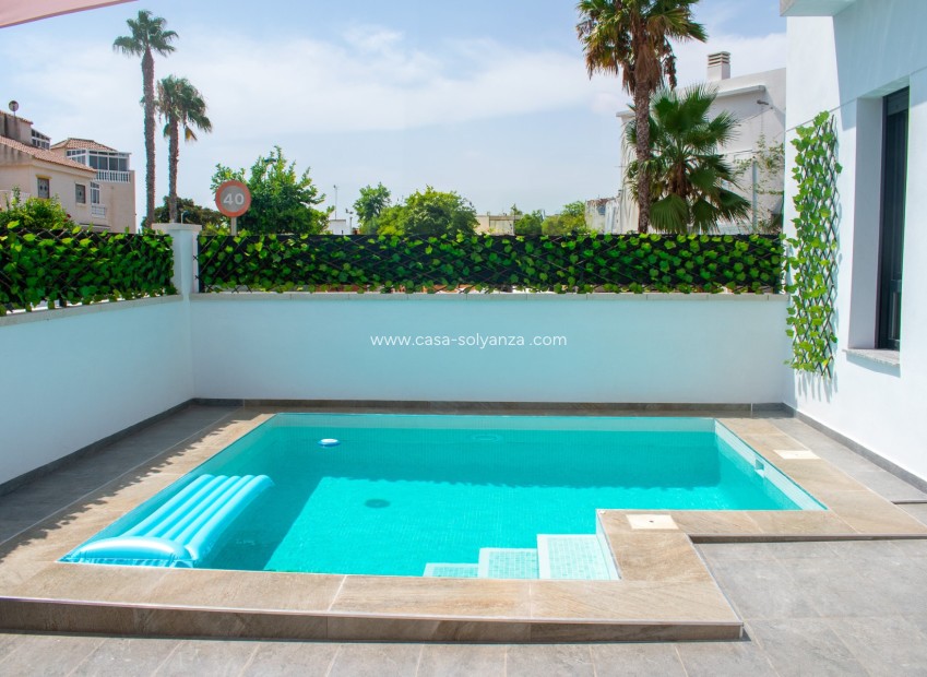 Reventa - Independent villa - Torrevieja - La Siesta