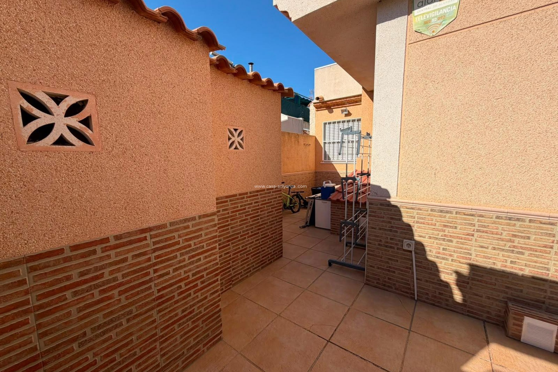 Reventa - Quad - Torrevieja - Carrefour