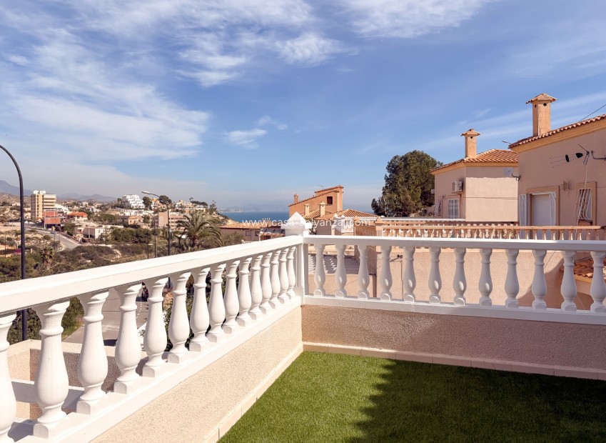 Reventa - Semi-Detached Villa - El Campello - Pueblo Acantilado - Venta Lanuza