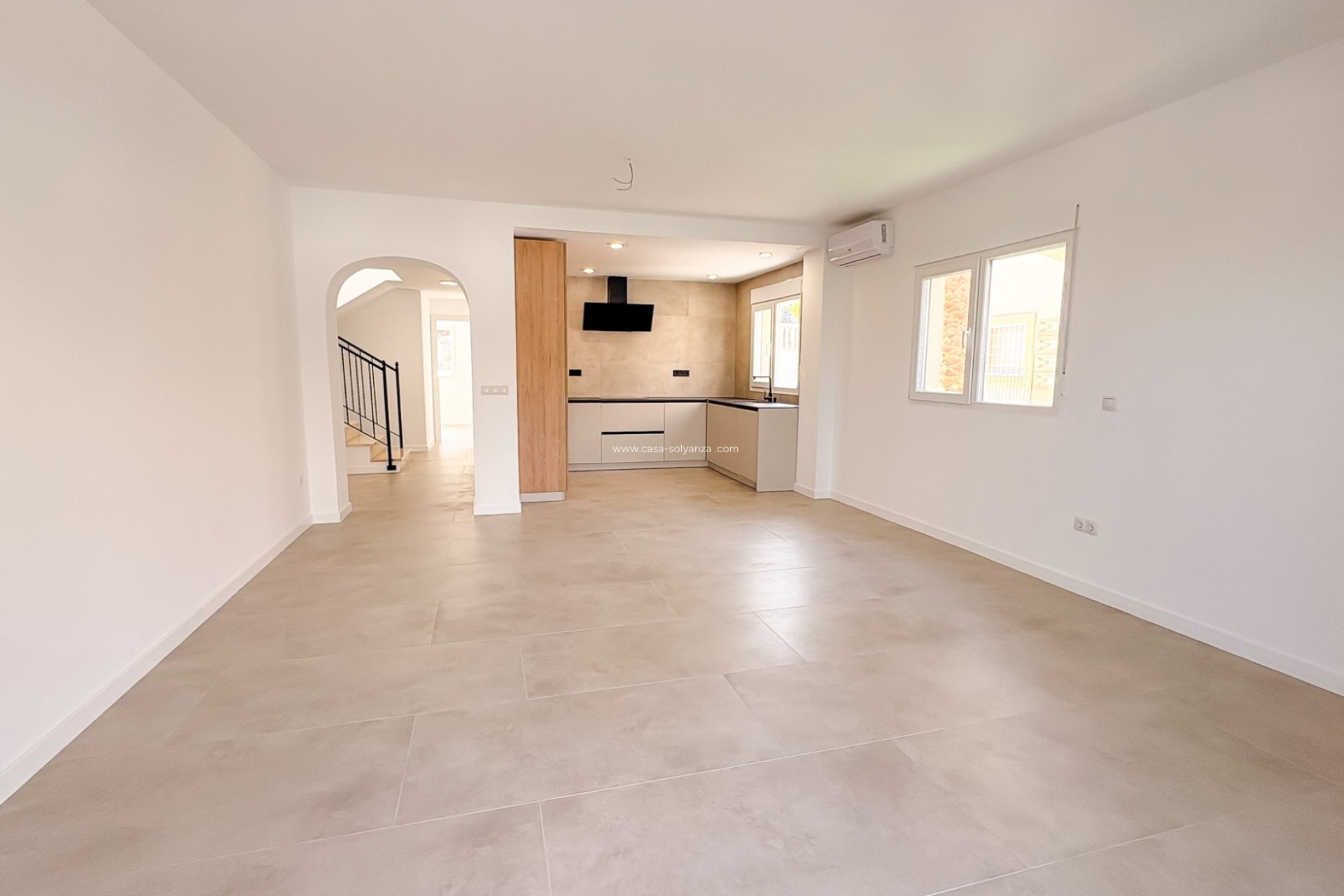 Reventa - Semi-Detached Villa - El Campello - Pueblo Acantilado - Venta Lanuza