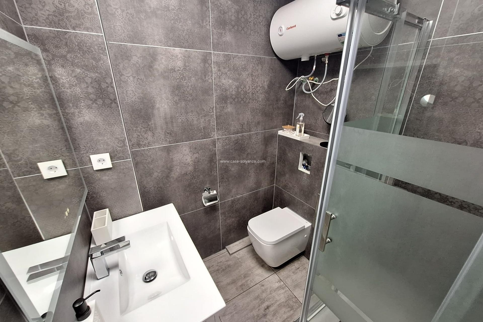 Reventa - Studio - Torrevieja - Torretas