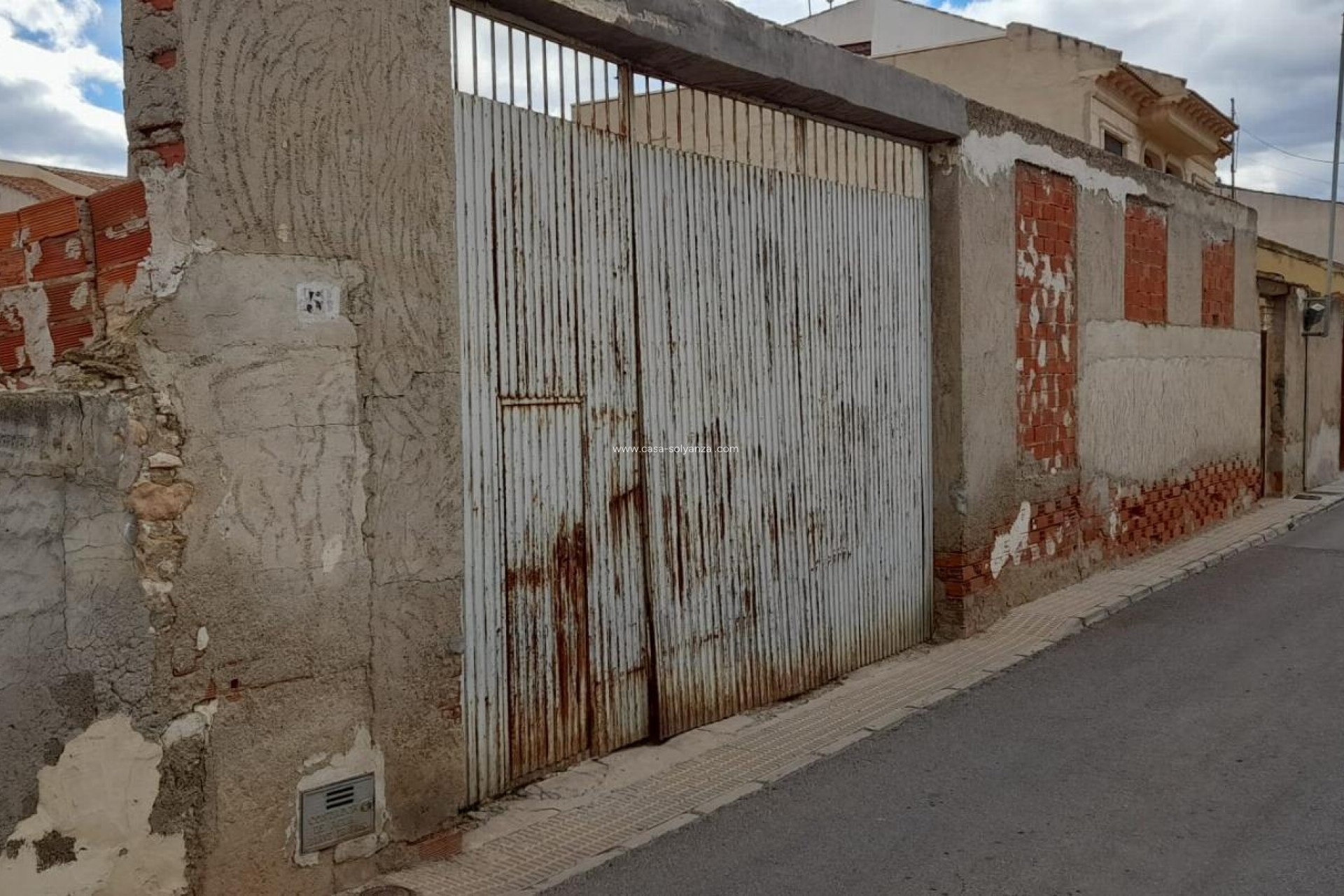 Reventa - Terreno - Benferri - CENTRO