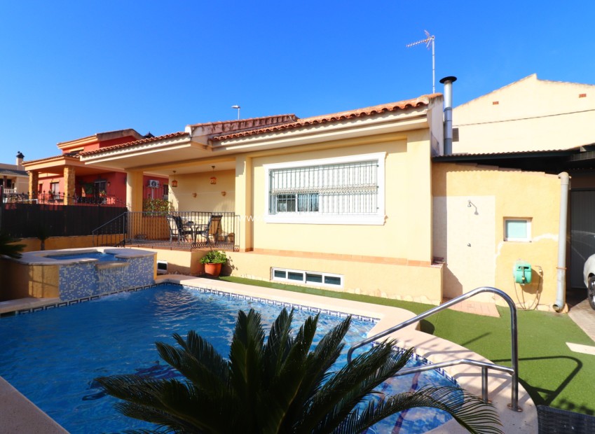 Reventa - Villa - Almoradi - El Saladar