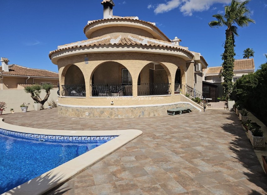 Reventa - Villa - Benijofar - Urbanizacion Monteazul