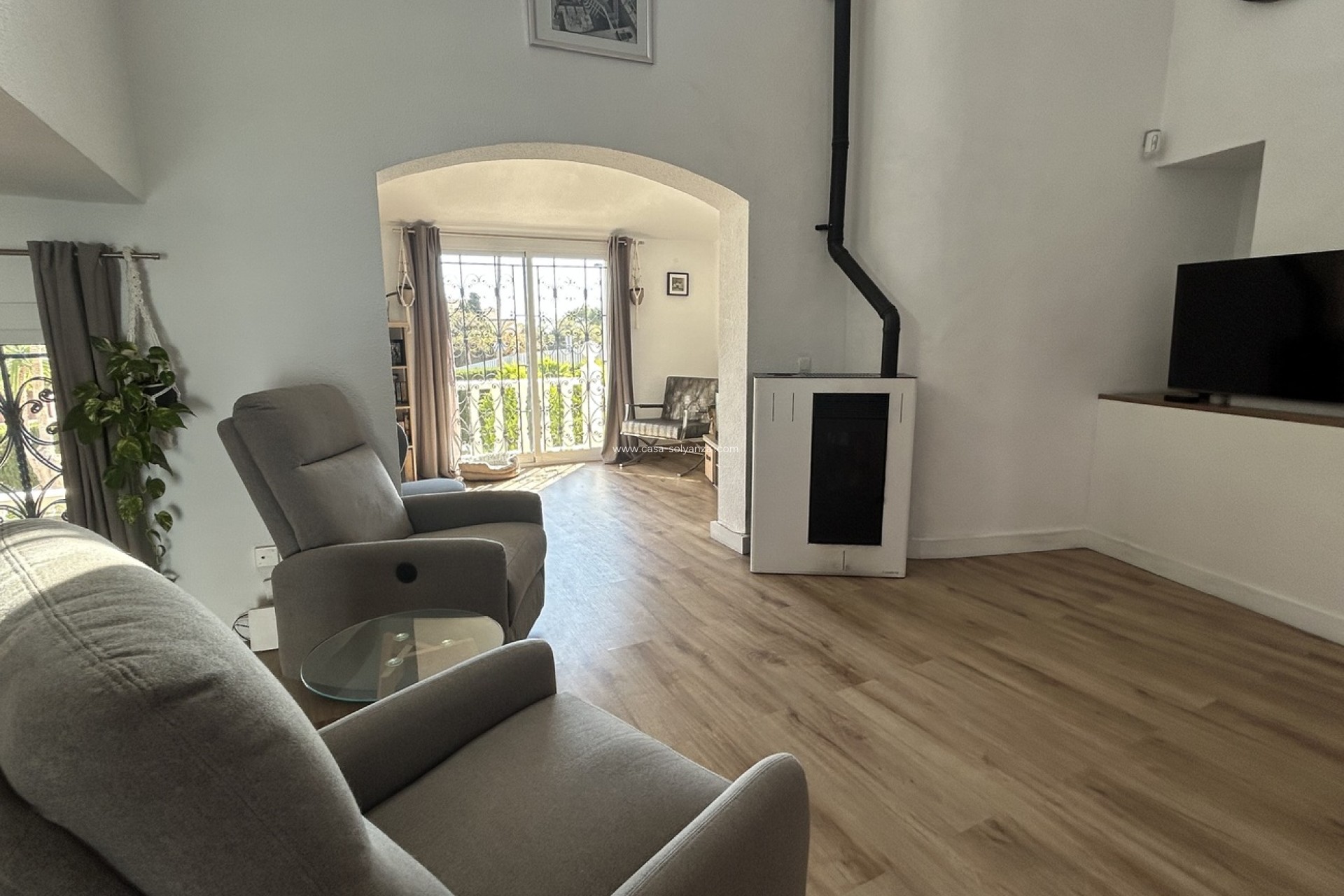 Reventa - Villa - Cabo de Palos - Cala Flores