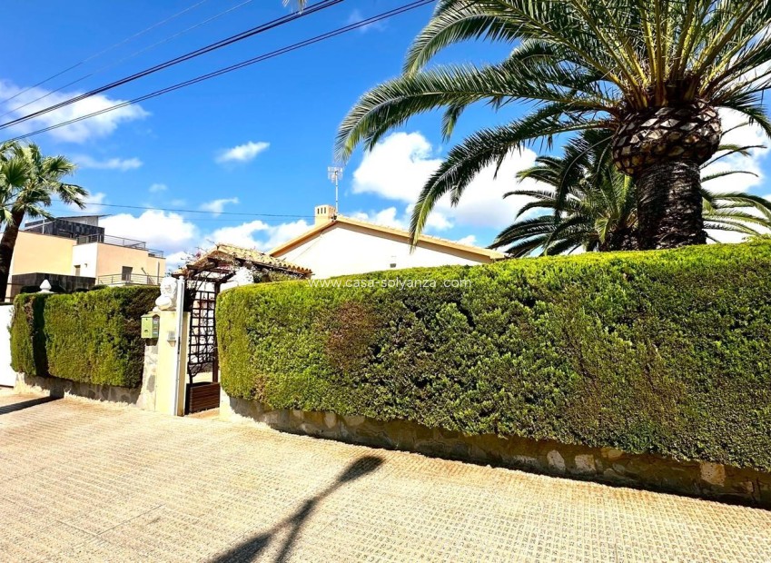 Reventa - Villa - Cabo Roig - Costa Blanca