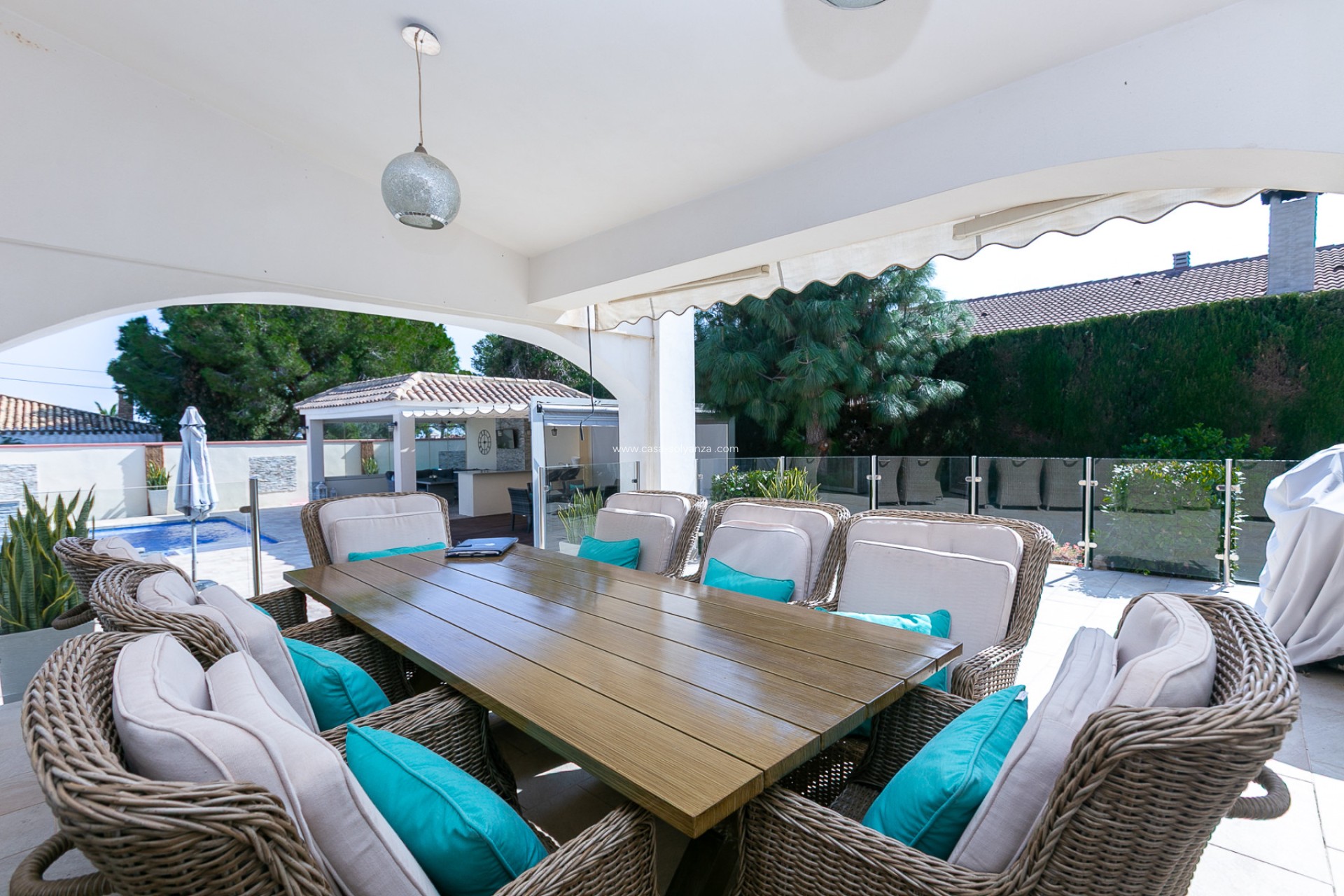 Reventa - Villa - Campoamor - Lomas de Don Juan