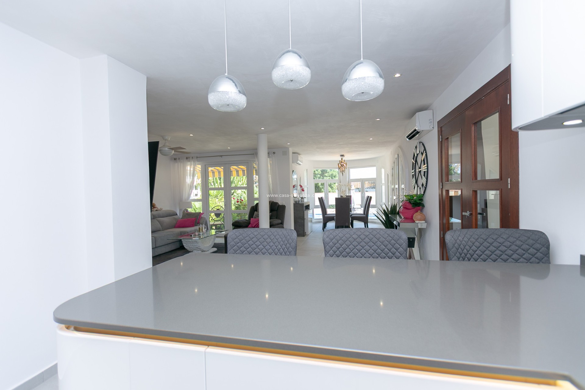 Reventa - Villa - Campoamor - Lomas de Don Juan