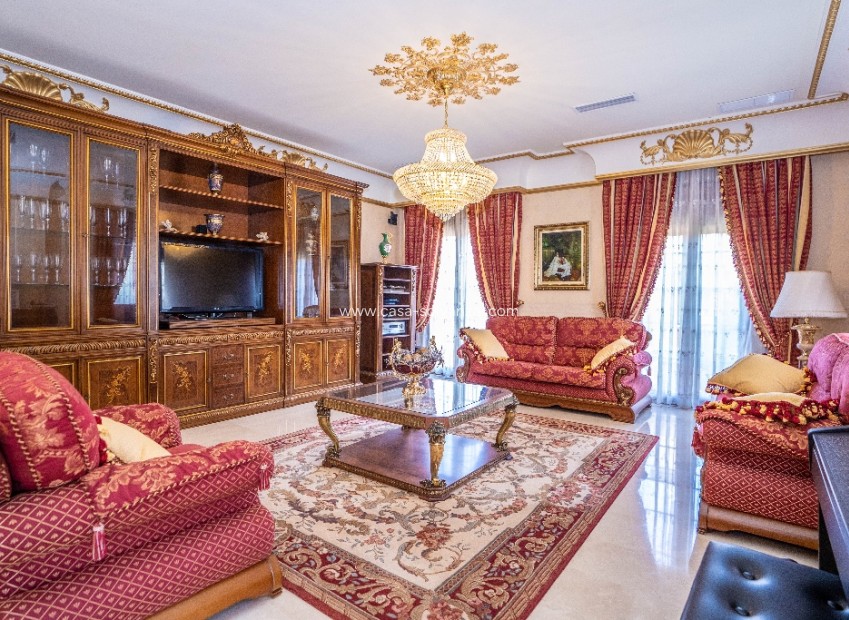 Reventa - Villa - Campoamor