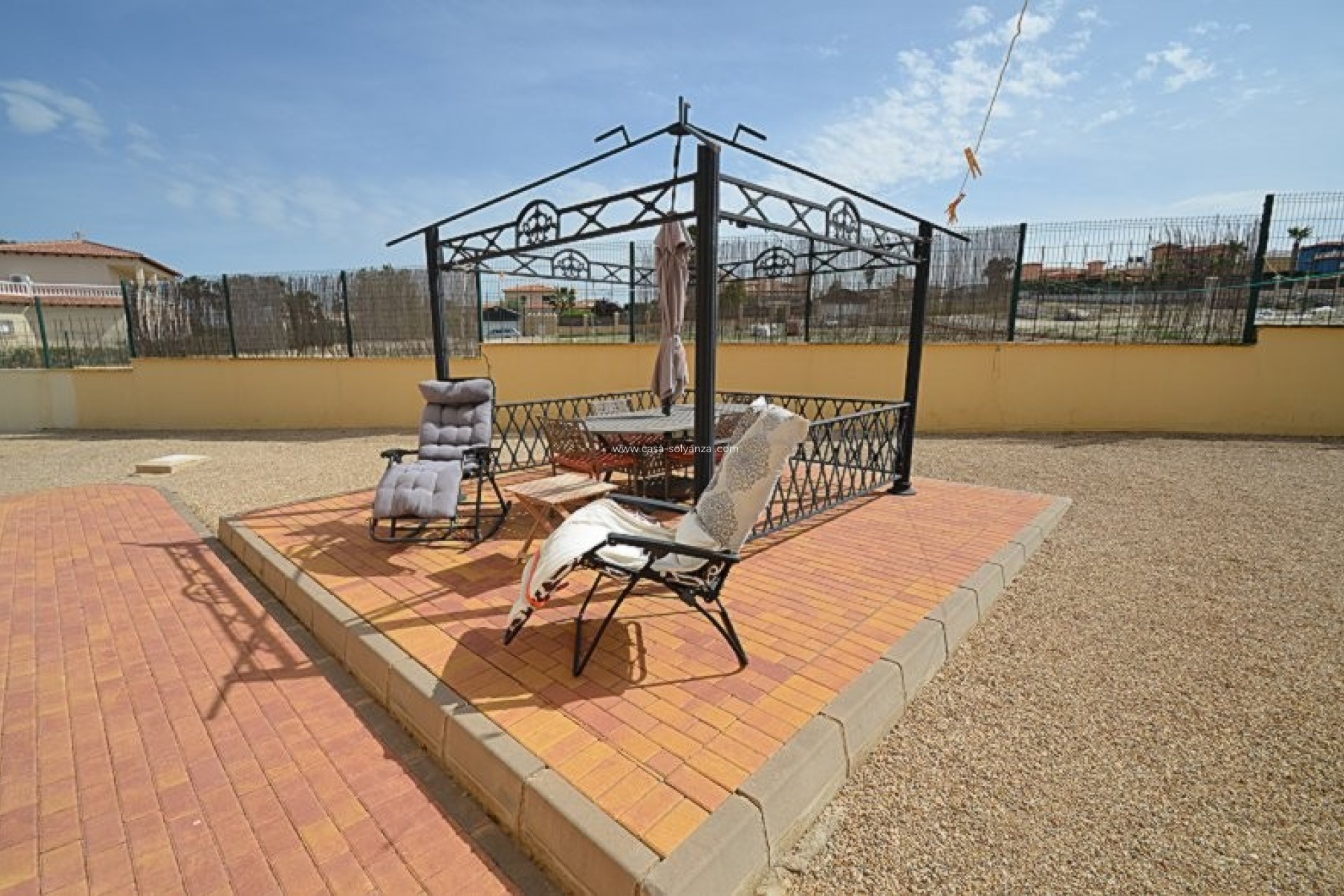 Reventa - Villa - Campos del Río - Inland