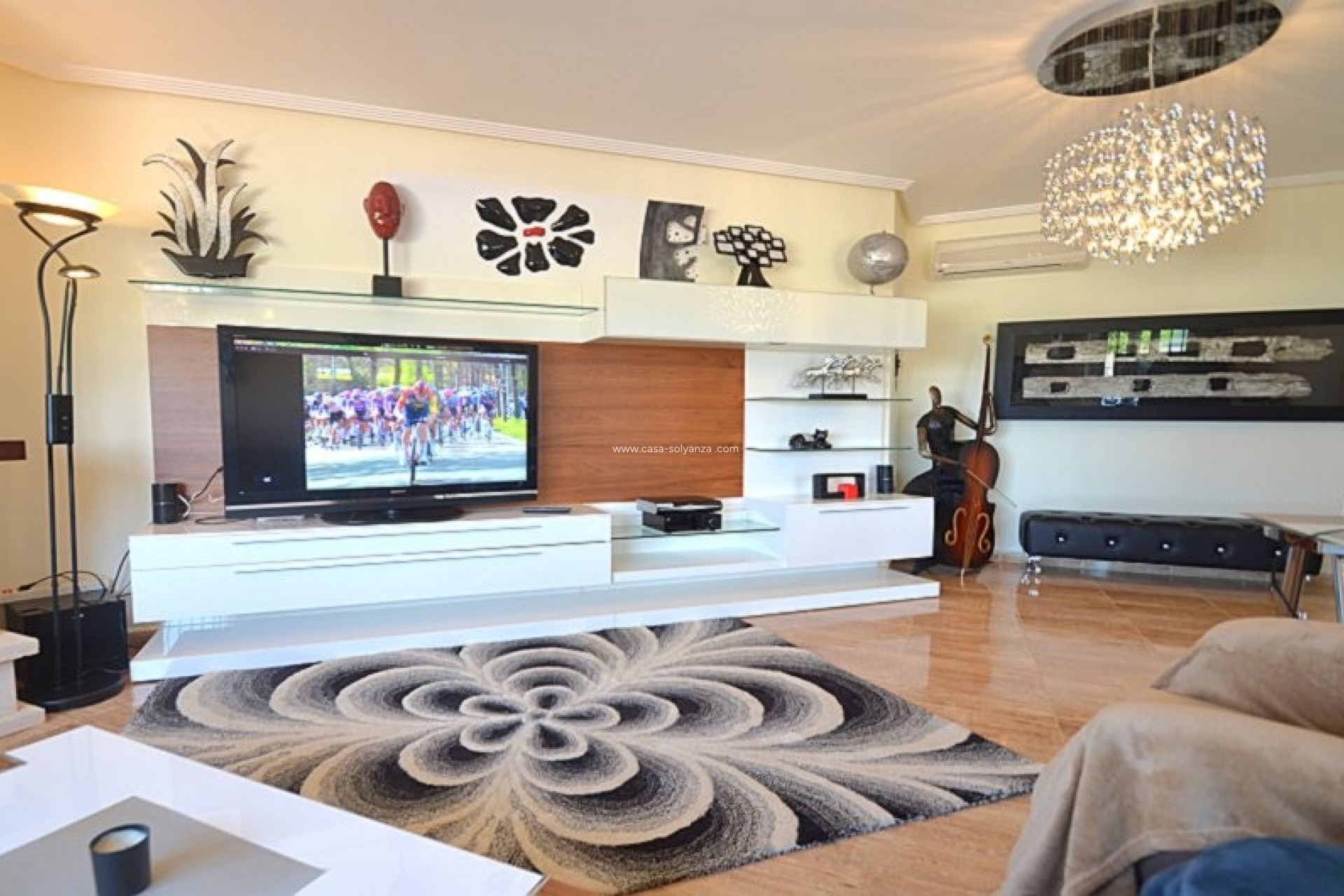 Reventa - Villa - Campos del Río - Inland