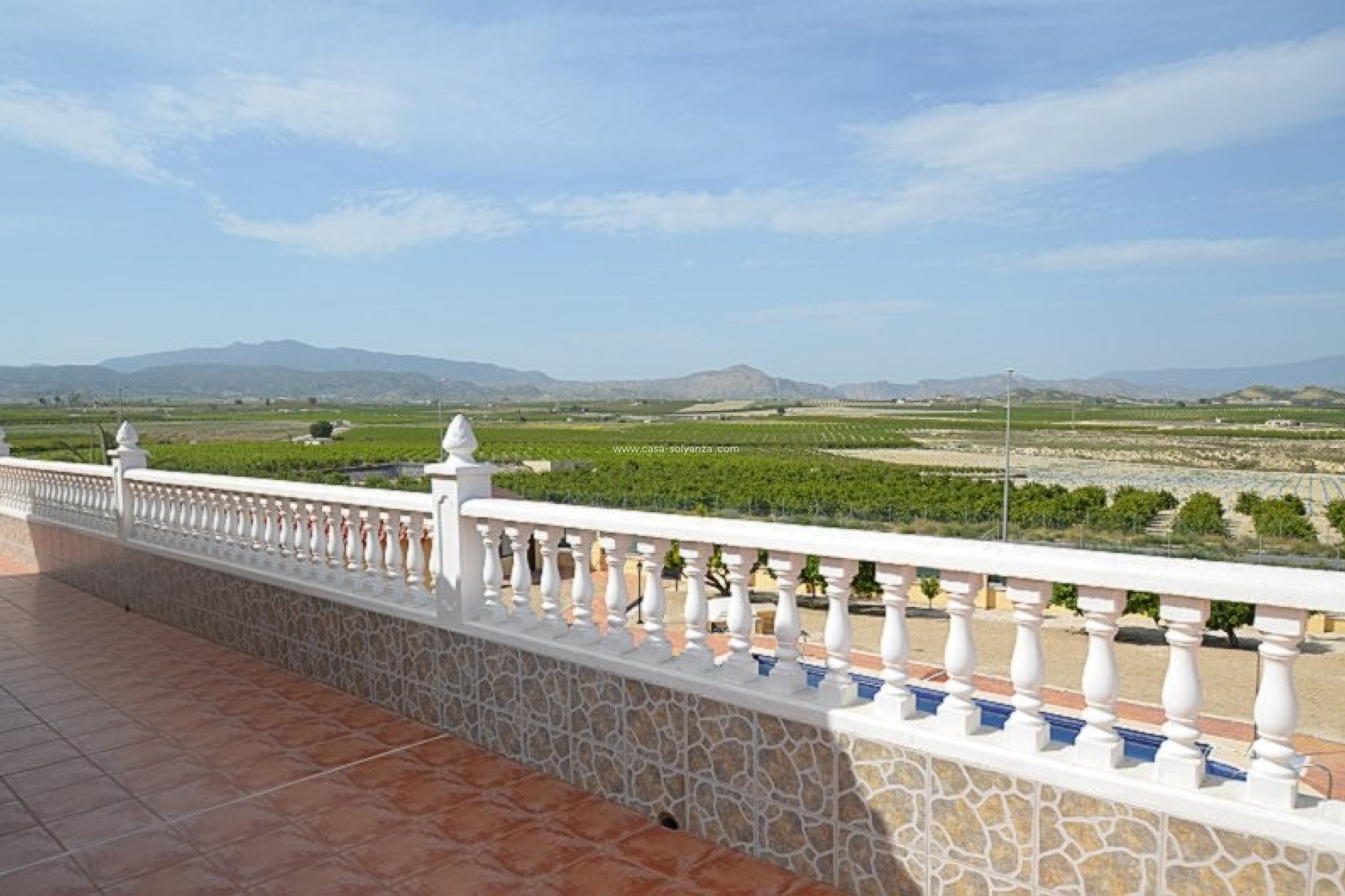 Reventa - Villa - Campos del Río - Inland