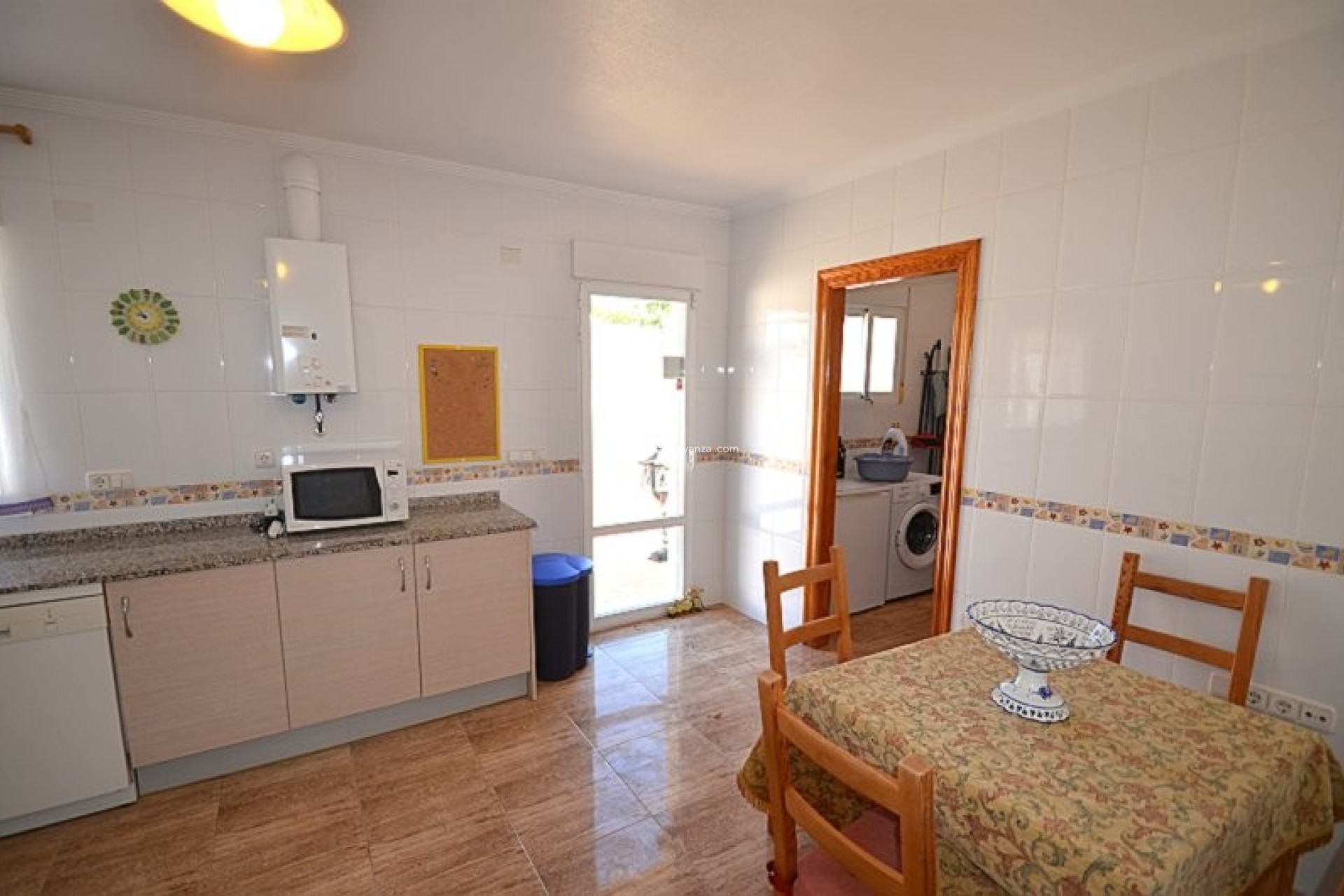 Reventa - Villa - Campos del Río - Inland