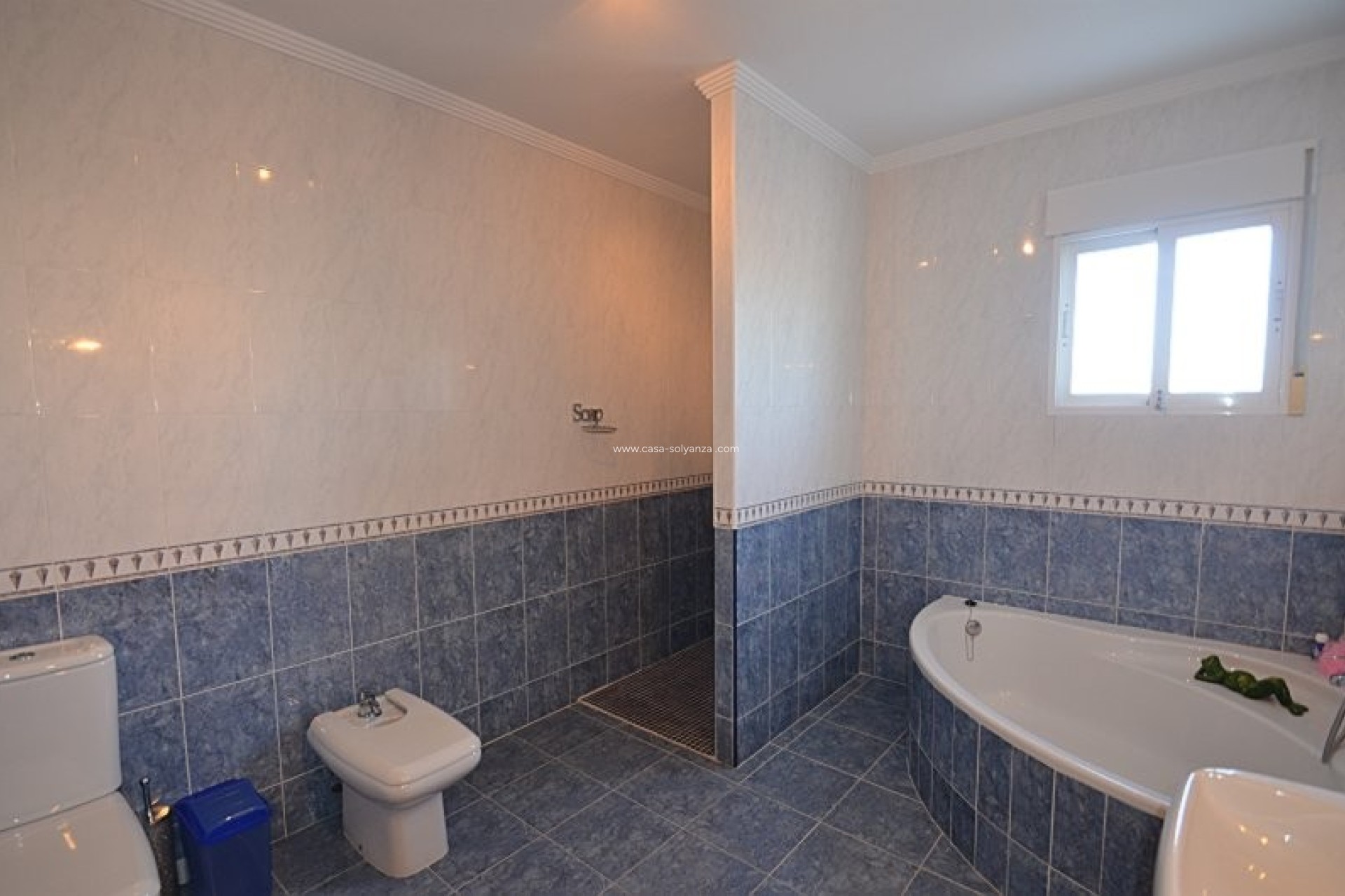Reventa - Villa - Campos del Río - Inland
