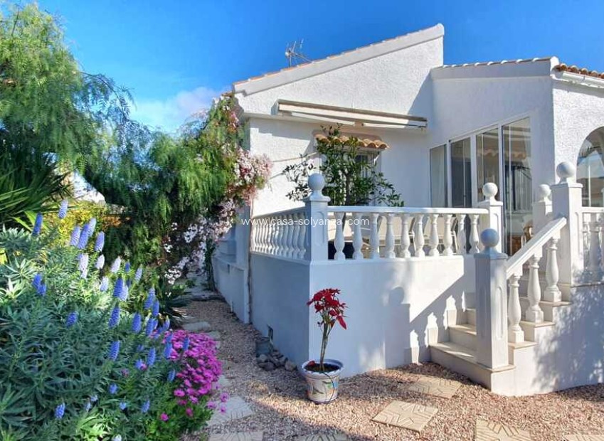 Reventa - Villa - Camposol - Inland