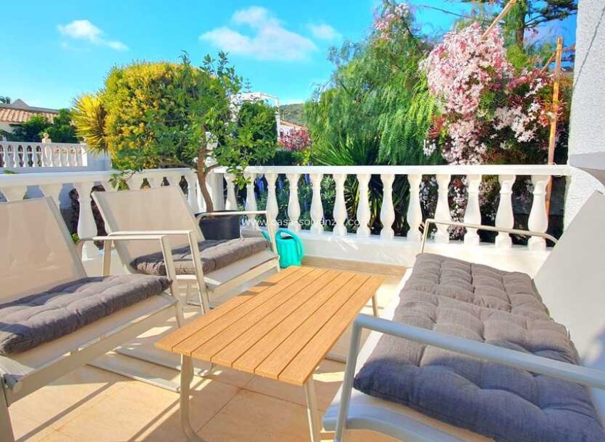 Reventa - Villa - Camposol - Inland