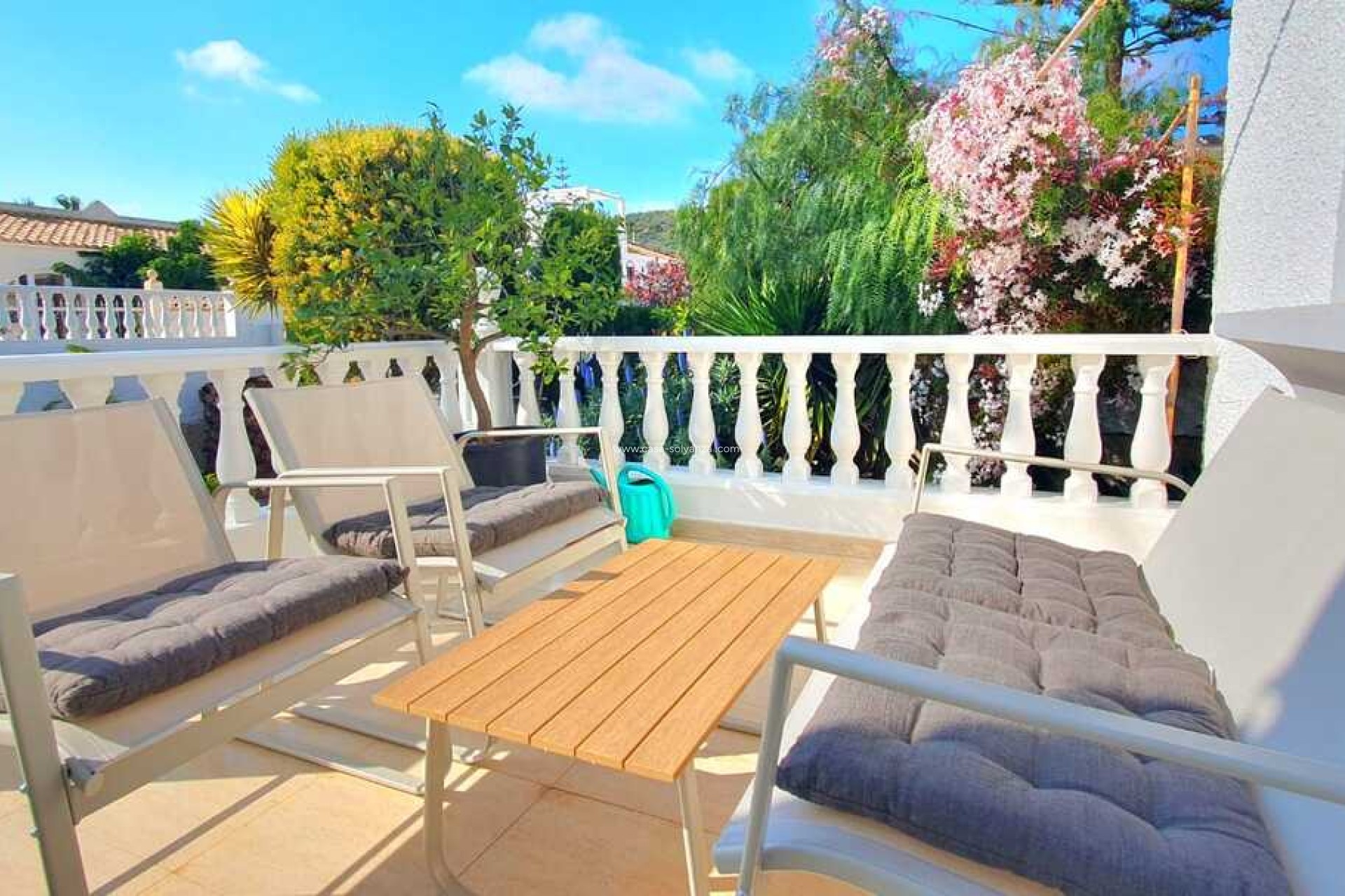 Reventa - Villa - Camposol - Inland